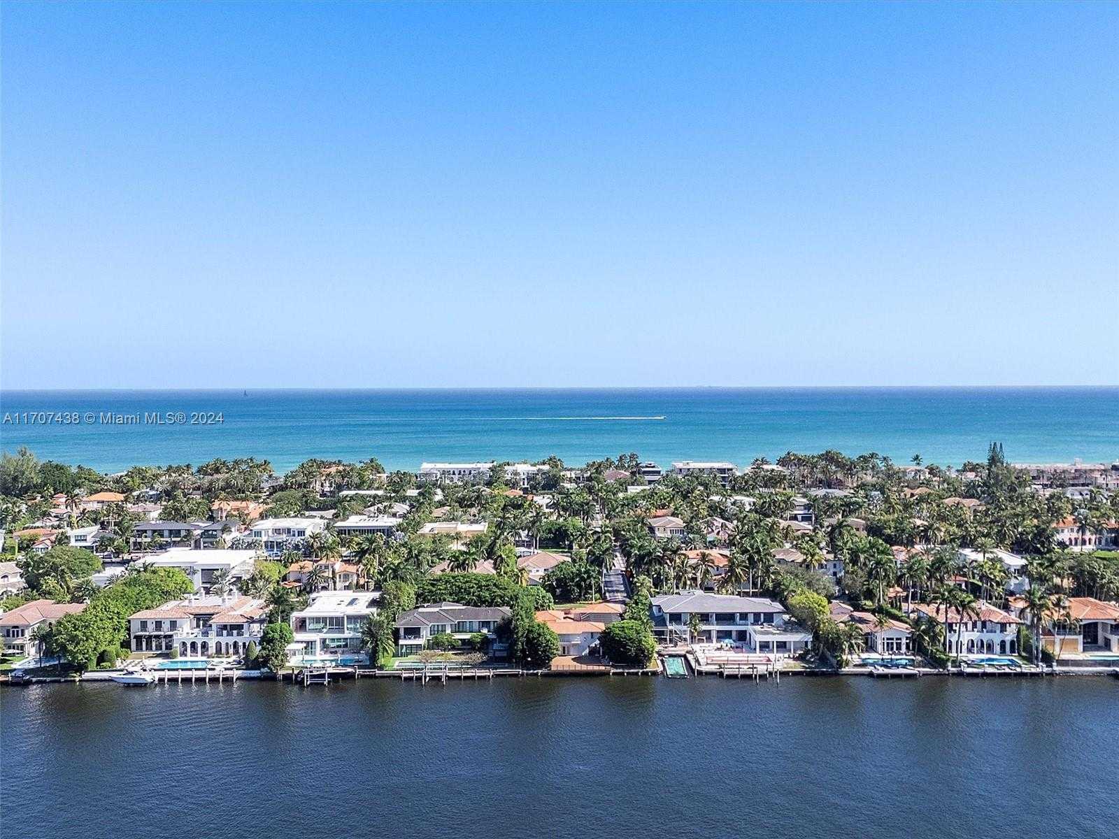 Small Image of 21205 YACHT CLUB DR #2002, Aventura Number 2
