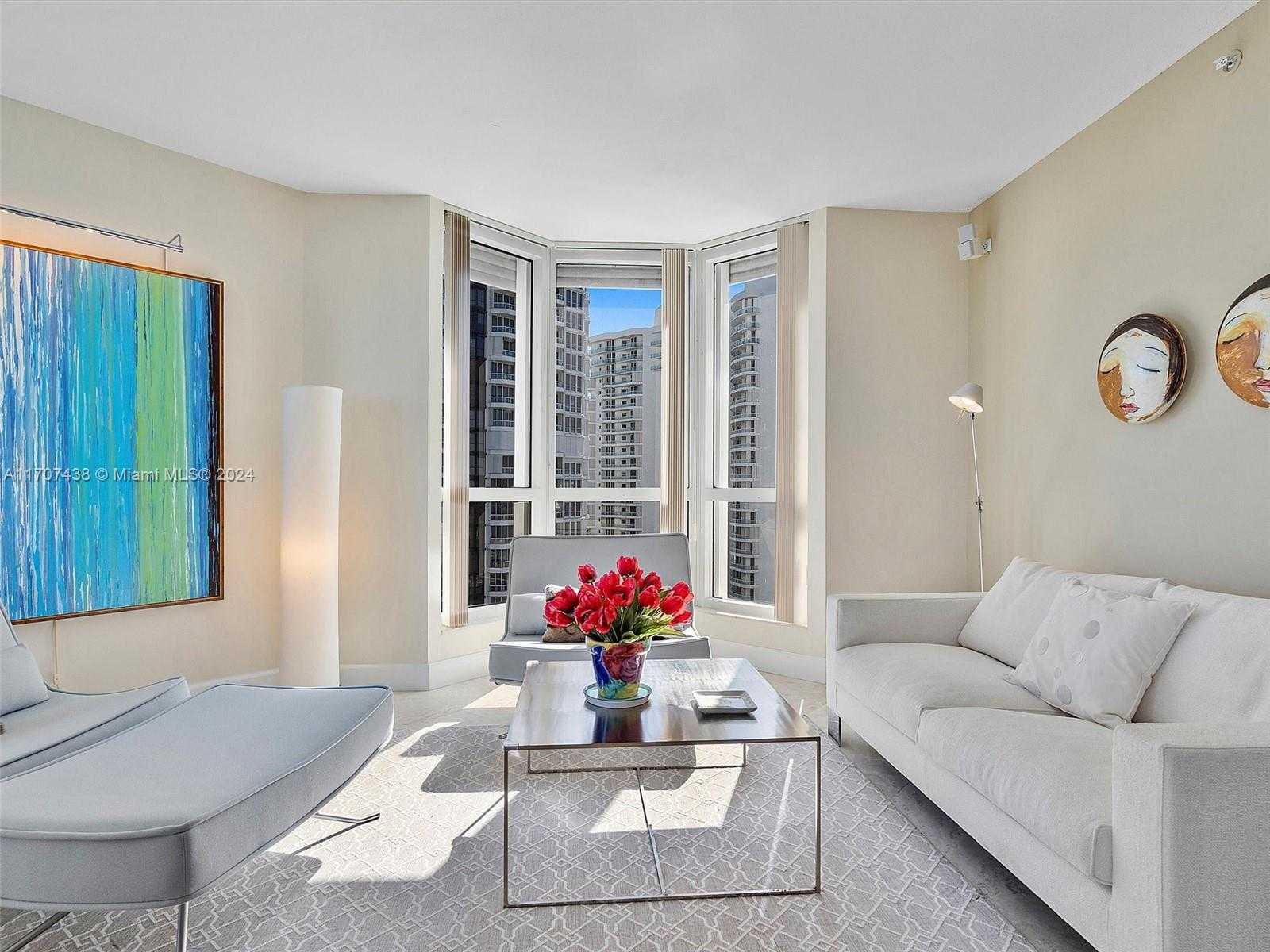 Small Image of 21205 YACHT CLUB DR #2002, Aventura Number 8