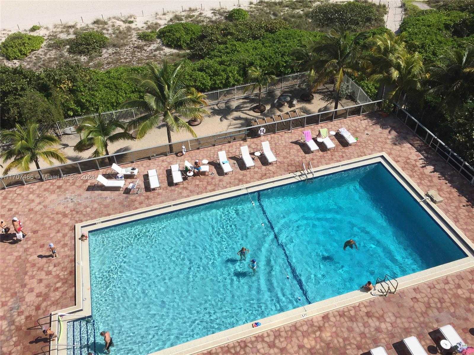 Small Image of 6039 COLLINS AVE #925, Miami Beach Number 17