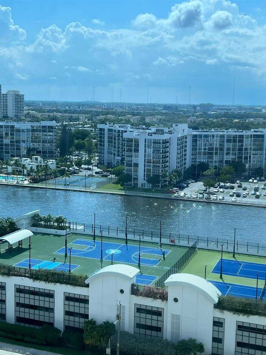 Small Image of 2501 SOUTH OCEAN DR #PH32, Hollywood Number 14