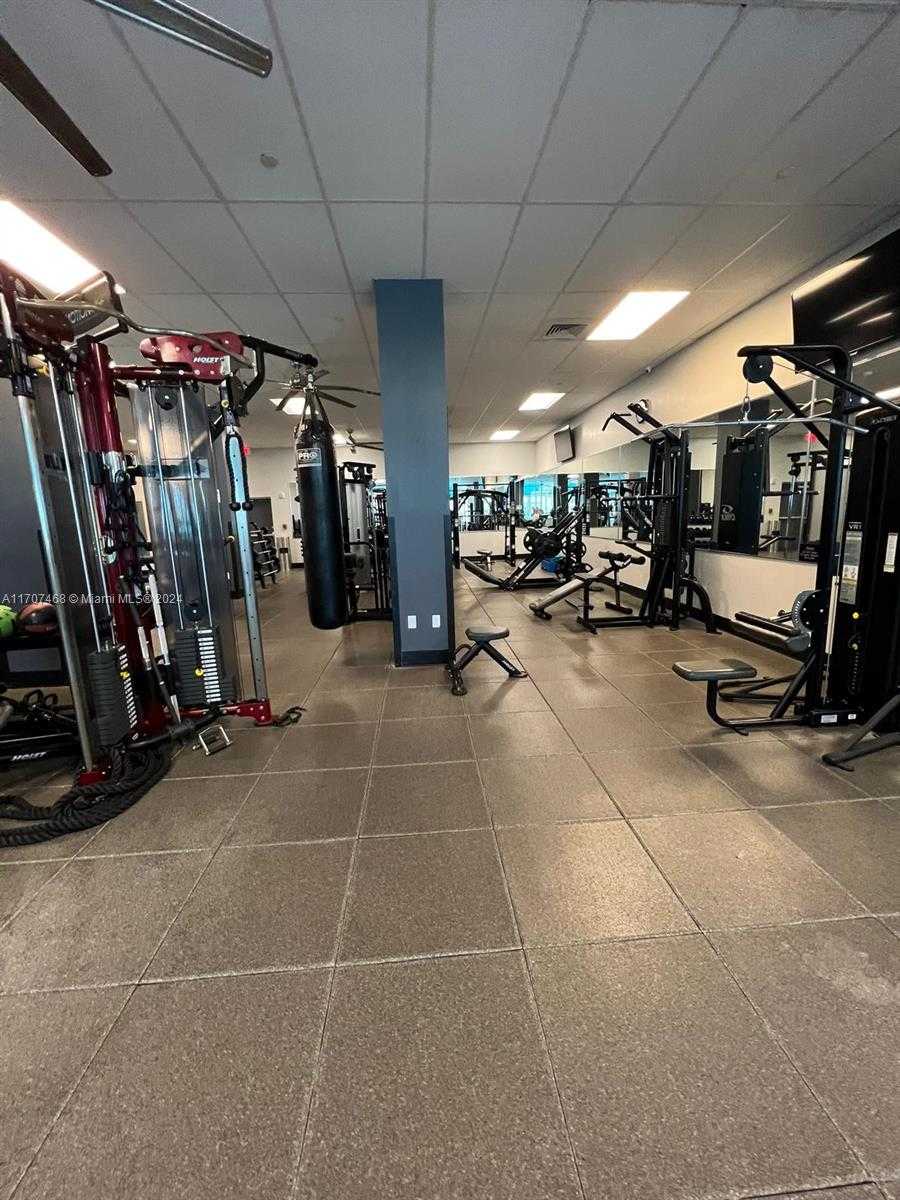 Small Image of 2501 SOUTH OCEAN DR #PH32, Hollywood Number 20