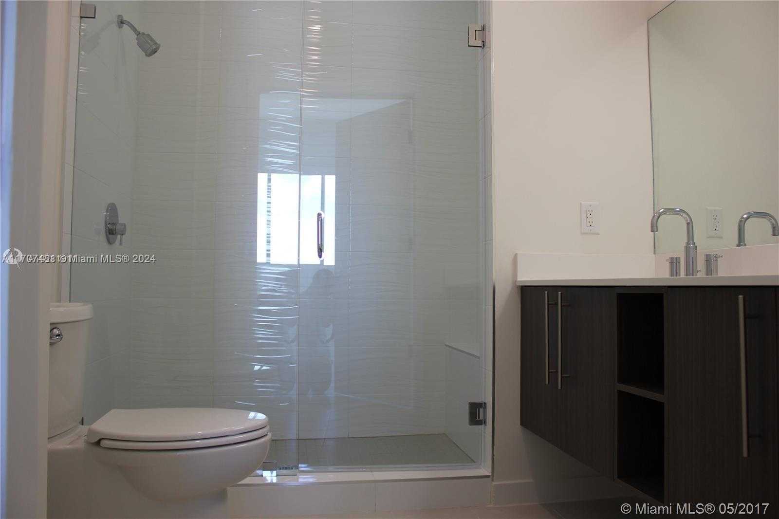 Small Image of 7661 NORTH WEST 107TH AVE #810, Doral Number 15