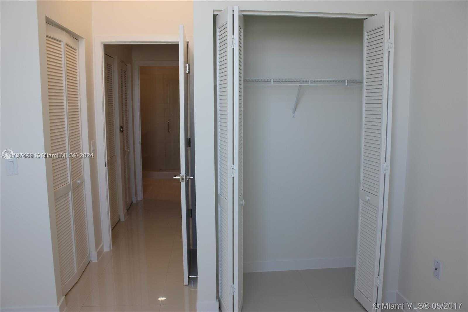 Small Image of 7661 NORTH WEST 107TH AVE #810, Doral Number 20