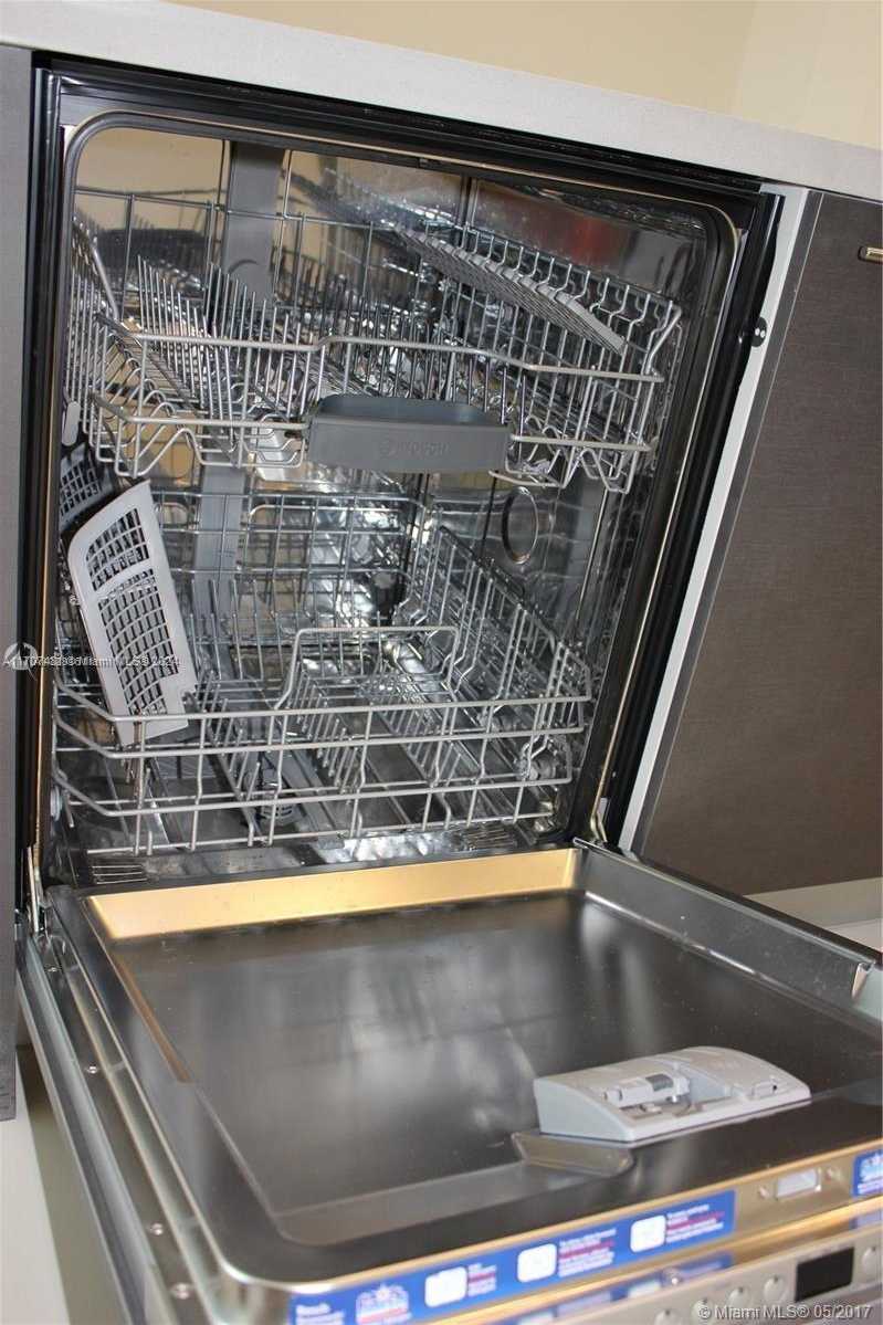 Small Image of 7661 NORTH WEST 107TH AVE #810, Doral Number 9