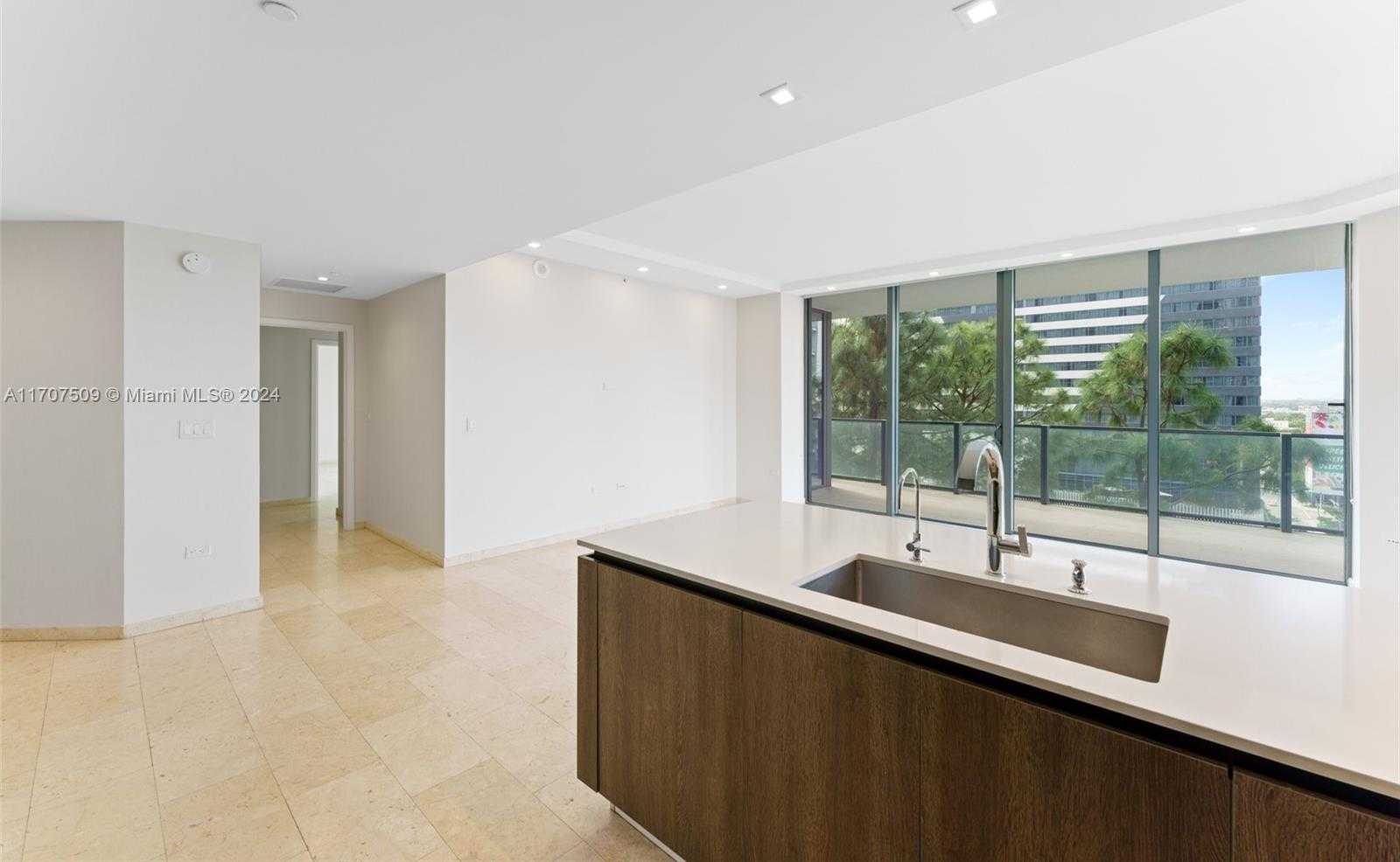 Small Image of 88 SOUTH WEST 7TH ST #712, Miami Number 10