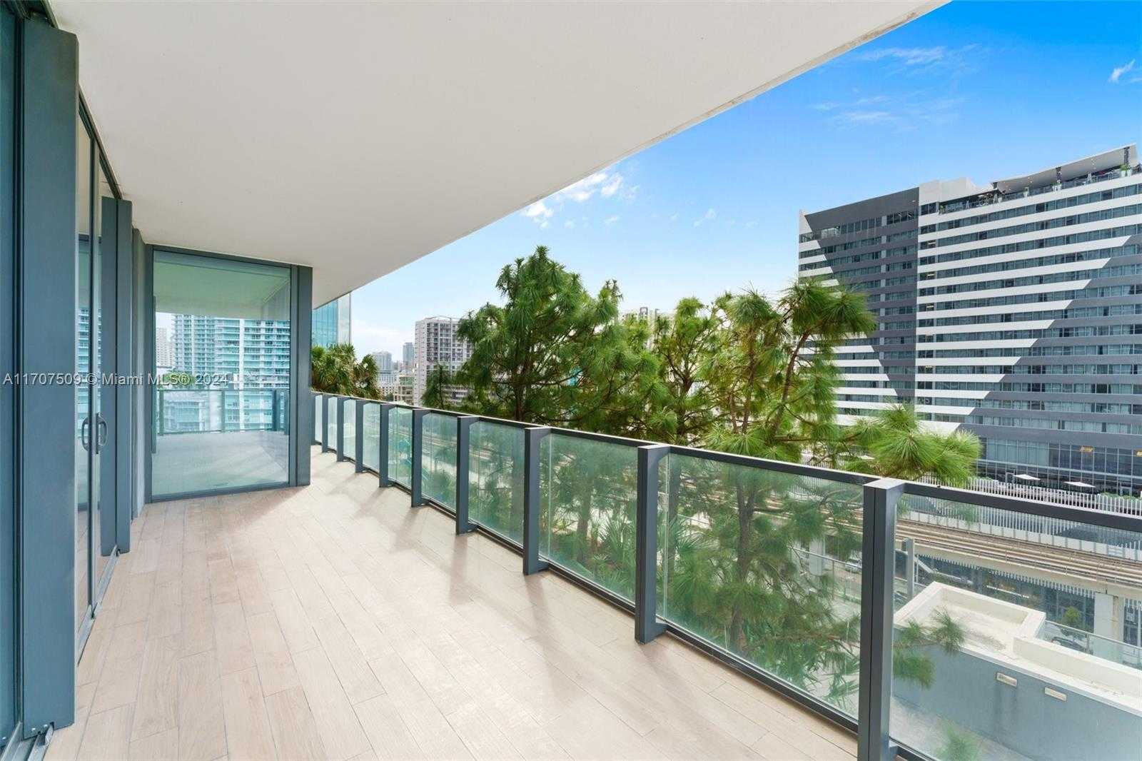 Small Image of 88 SOUTH WEST 7TH ST #712, Miami Number 13