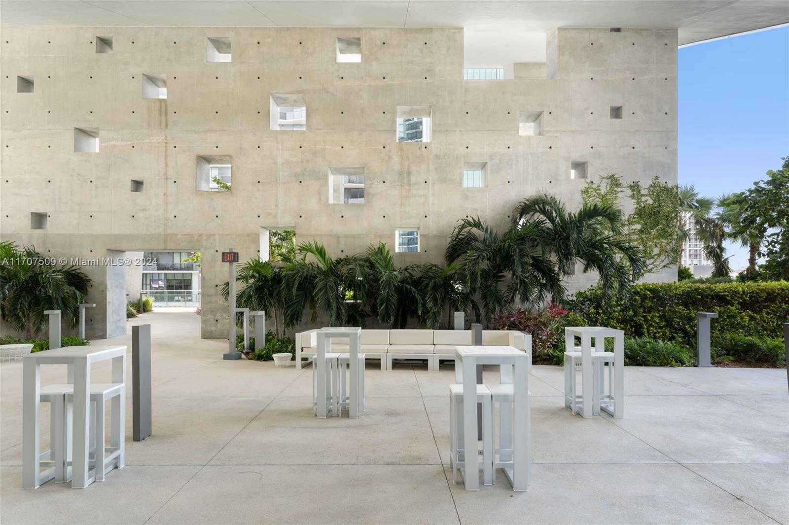 Small Image of 88 SOUTH WEST 7TH ST #712, Miami Number 43