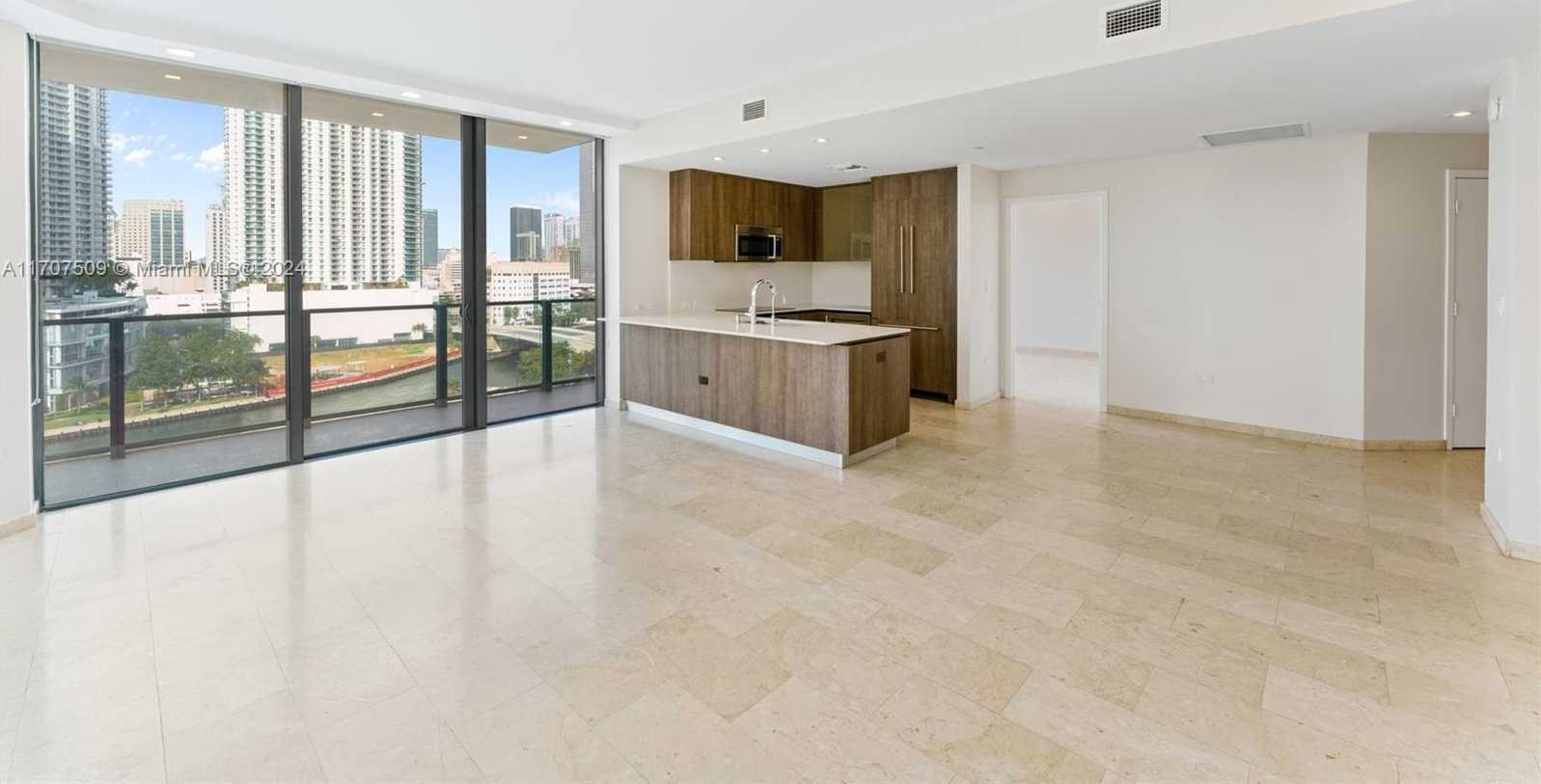 Small Image of 88 SOUTH WEST 7TH ST #712, Miami Number 6