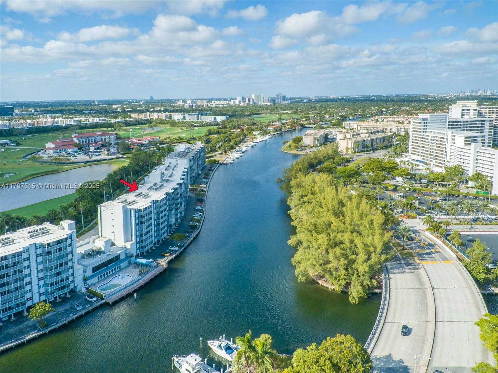 Small Image of 300 DIPLOMAT PKWY #711, Hallandale Beach Number 18