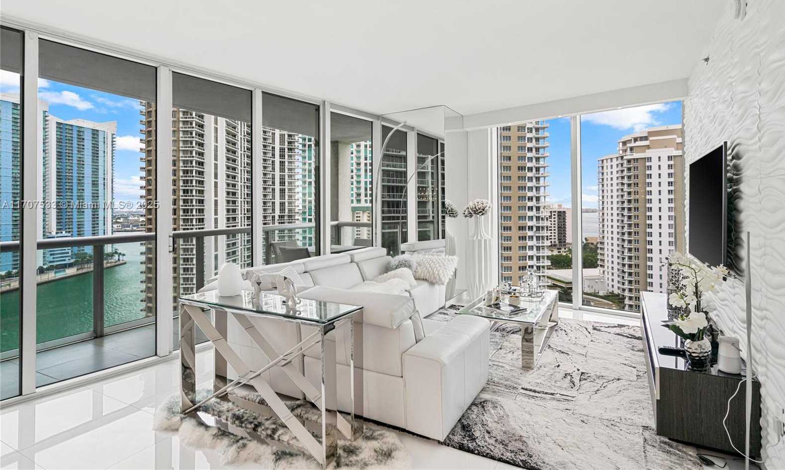 Small Image of 495 BRICKELL AVE #1702, Miami Number 9