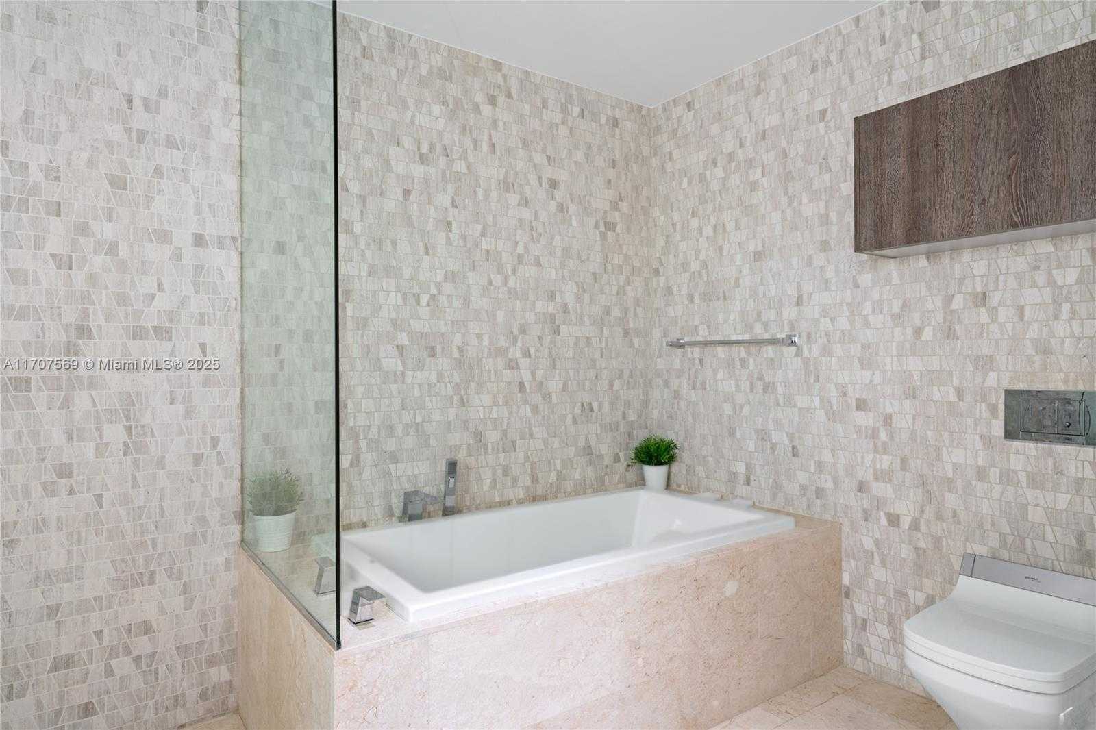 Small Image of 88 SOUTH WEST 7 STREET #3403, Miami Number 12