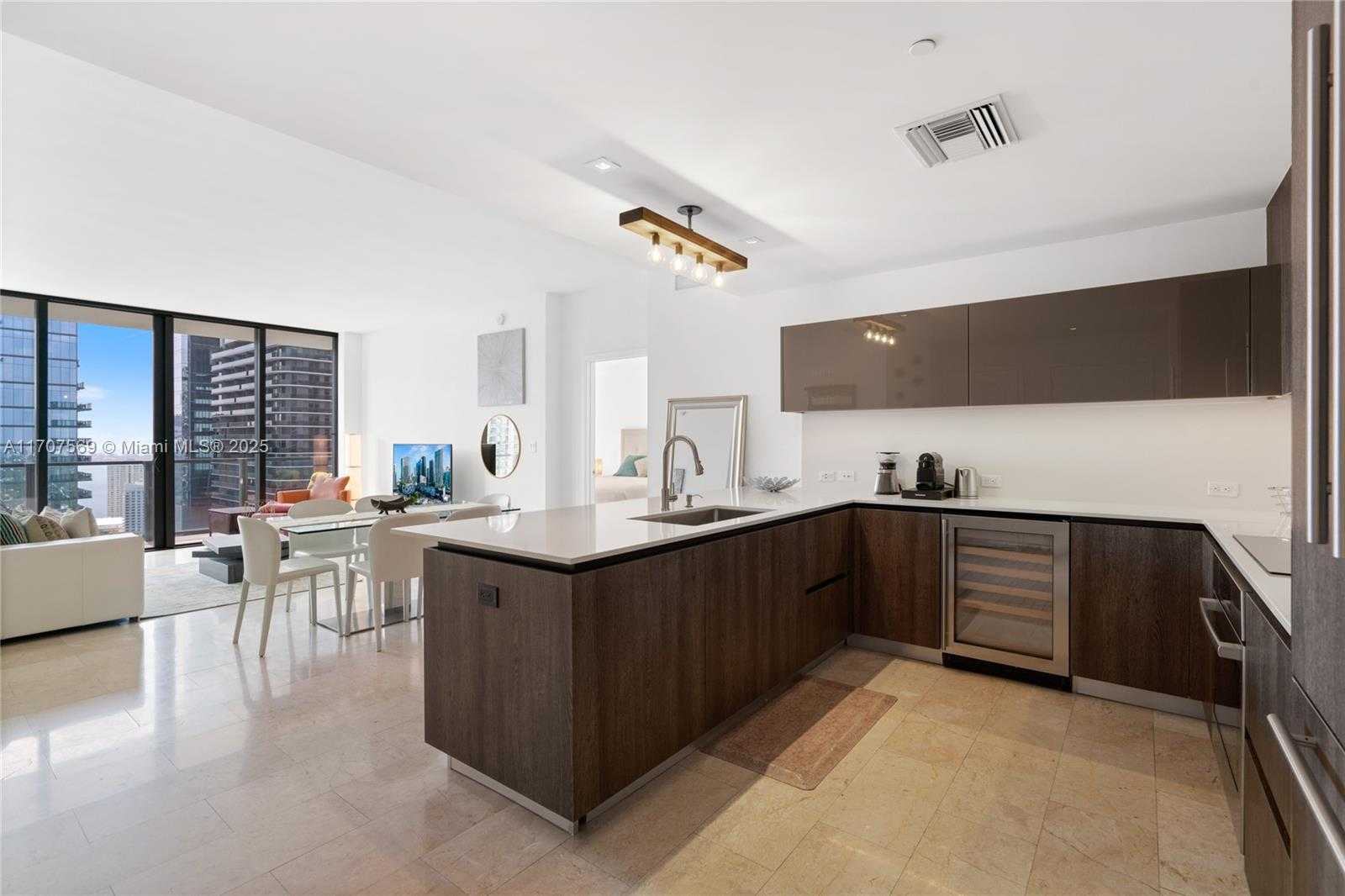 Small Image of 88 SOUTH WEST 7 STREET #3403, Miami Number 7