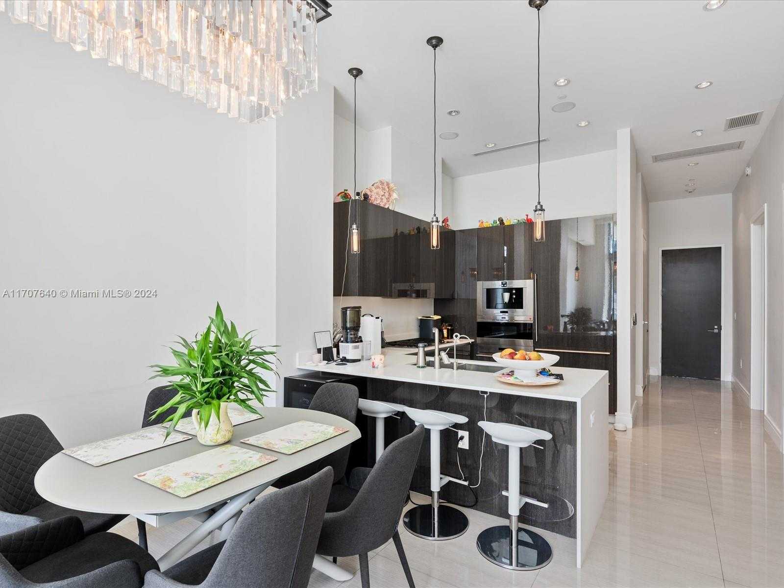 Small Image of 3250 NORTH EAST 188TH ST #102, Aventura Number 2