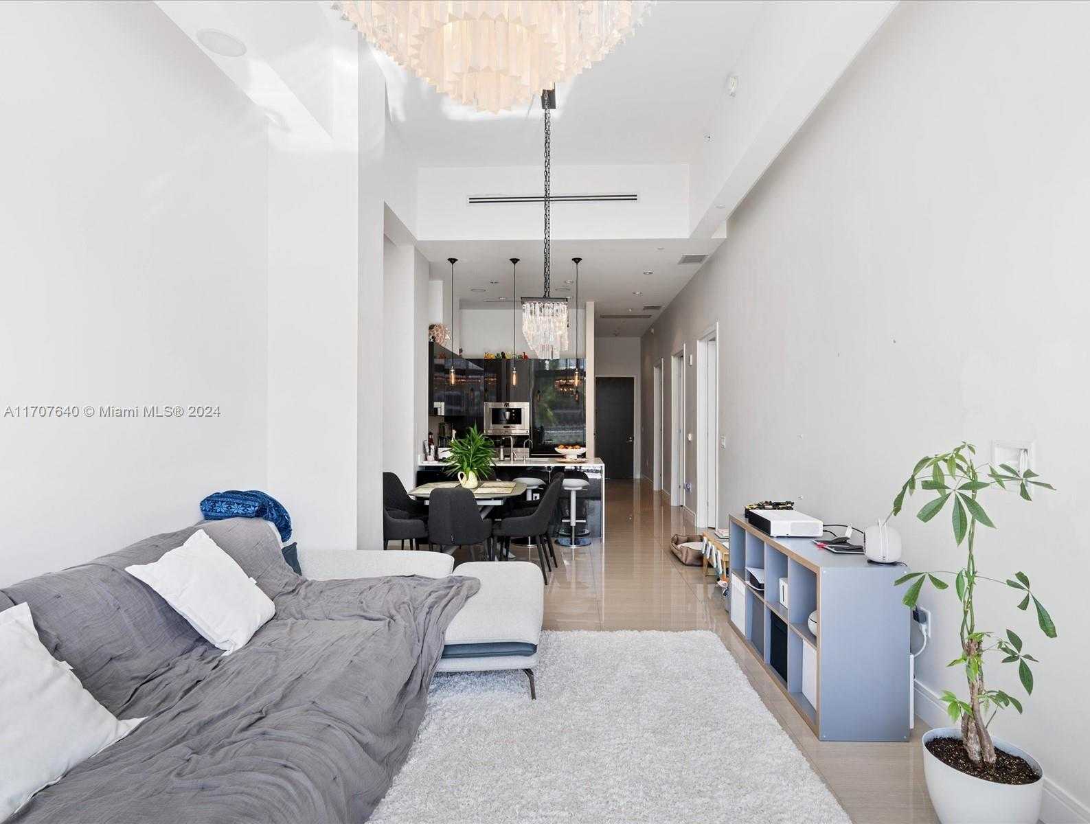 Small Image of 3250 NORTH EAST 188TH ST #102, Aventura Number 4