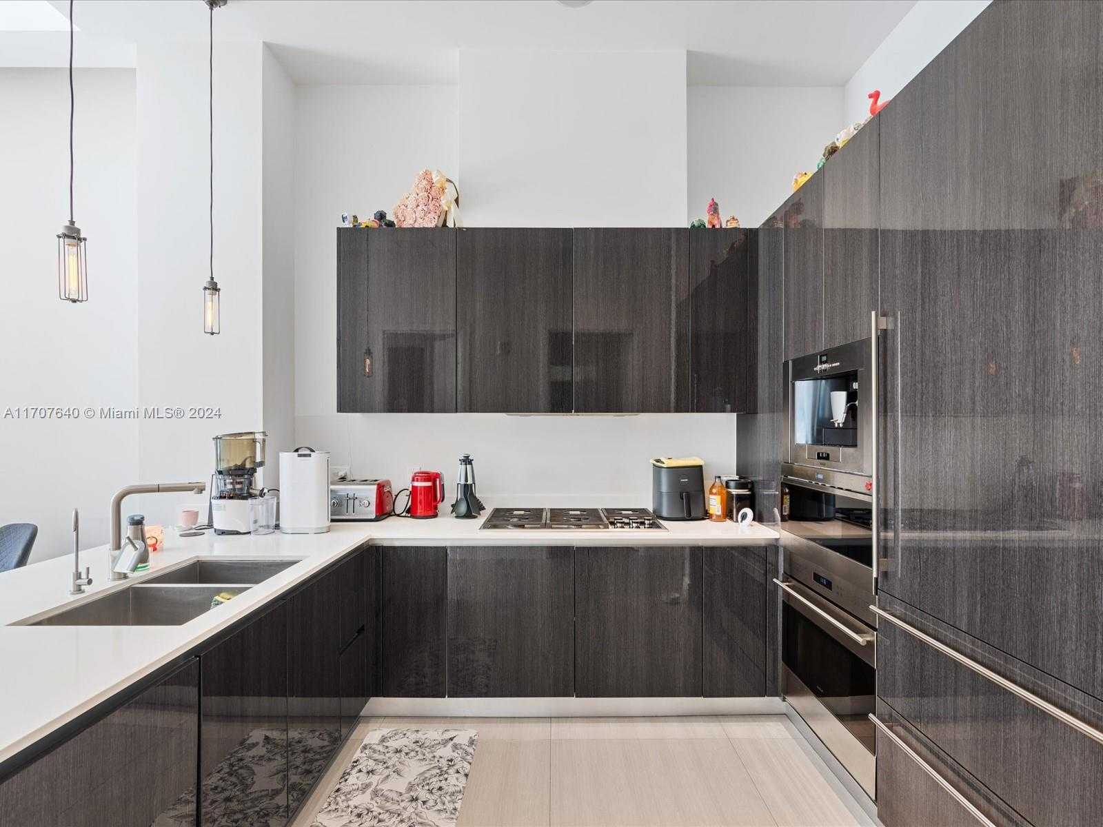 Small Image of 3250 NORTH EAST 188TH ST #102, Aventura Number 5