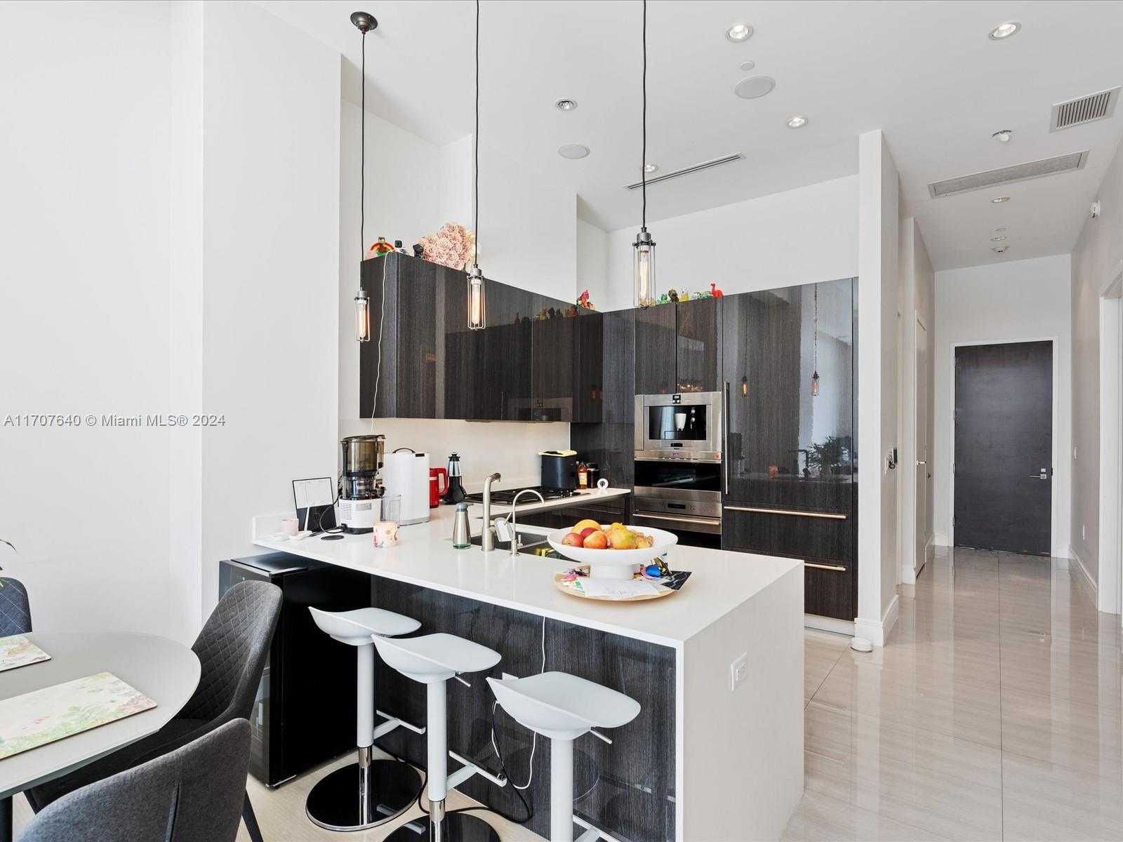 Small Image of 3250 NORTH EAST 188TH ST #102, Aventura Number 7