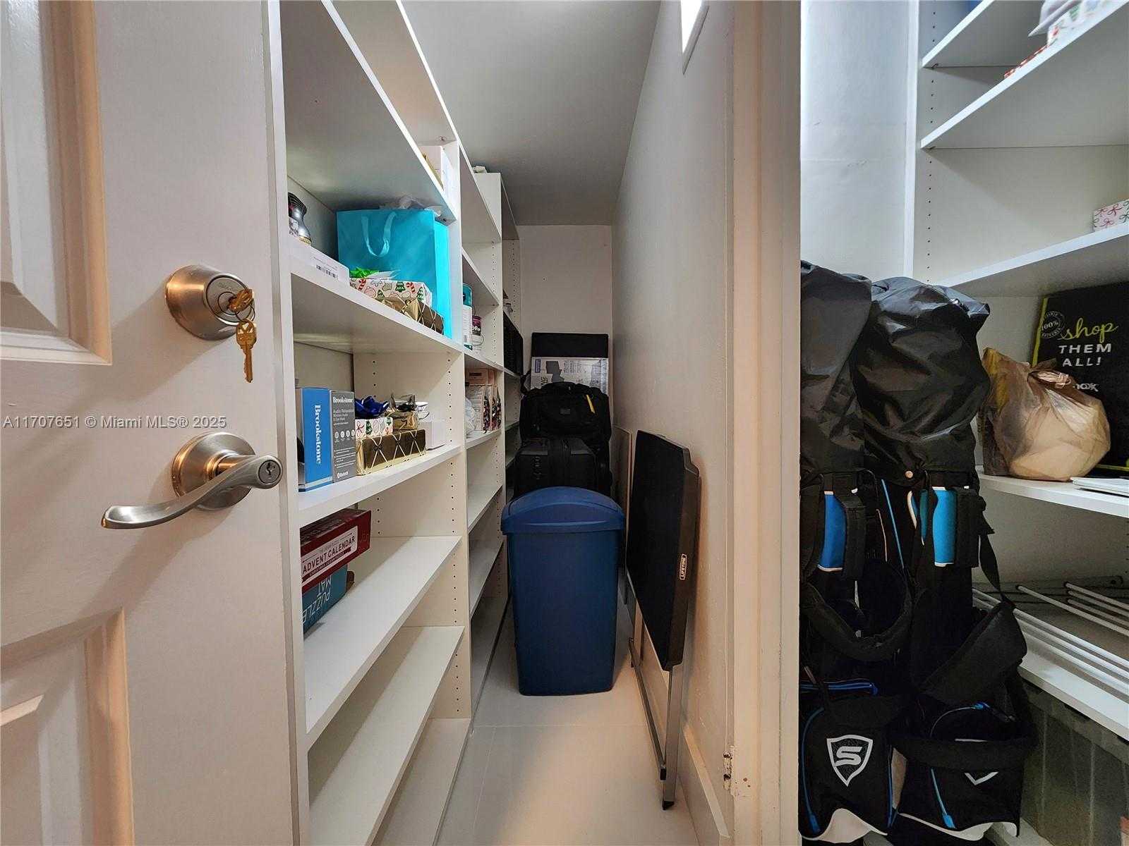 Small Image of 3000 SOUTH OCEAN DR #1206, Hollywood Number 11