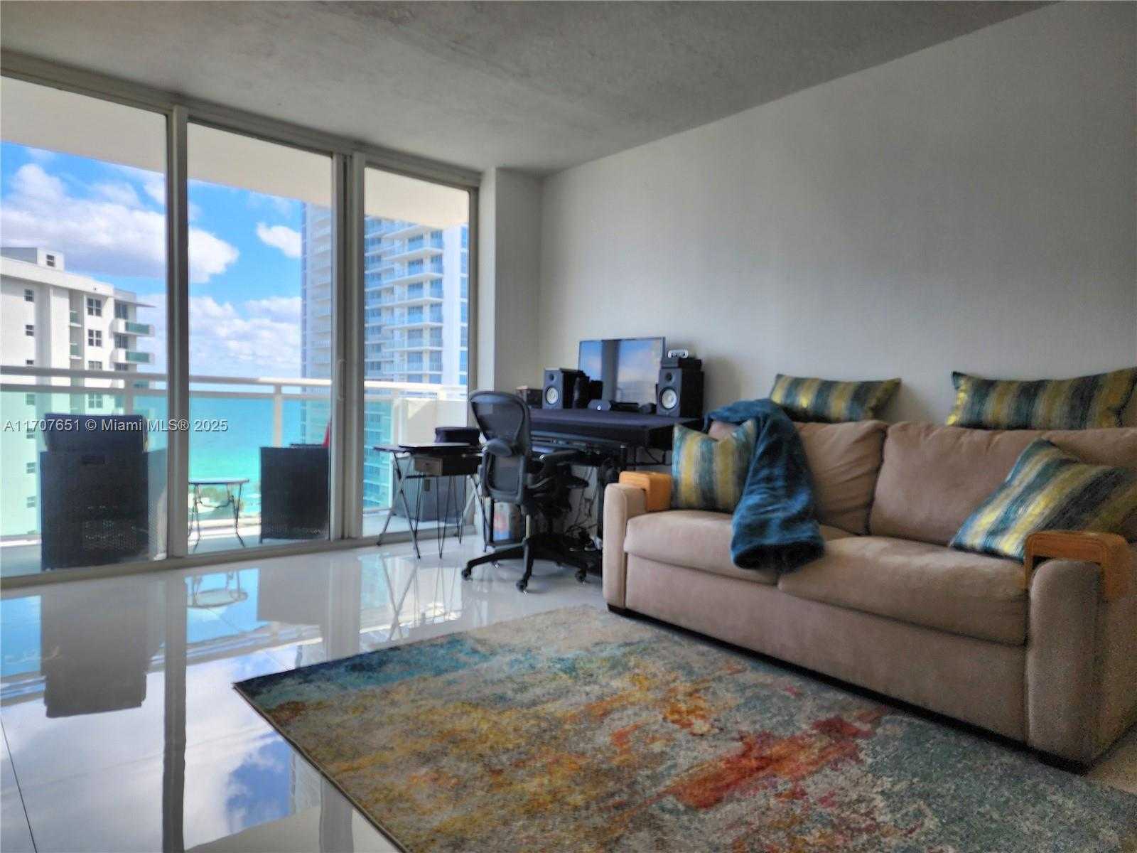 Small Image of 3000 SOUTH OCEAN DR #1206, Hollywood Number 13