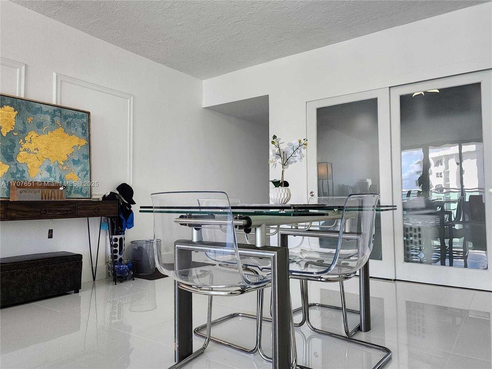 Small Image of 3000 SOUTH OCEAN DR #1206, Hollywood Number 16