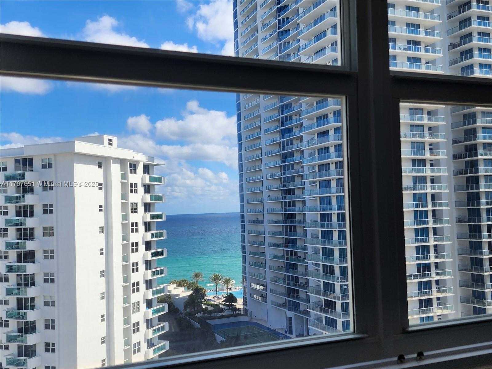 Small Image of 3000 SOUTH OCEAN DR #1206, Hollywood Number 29
