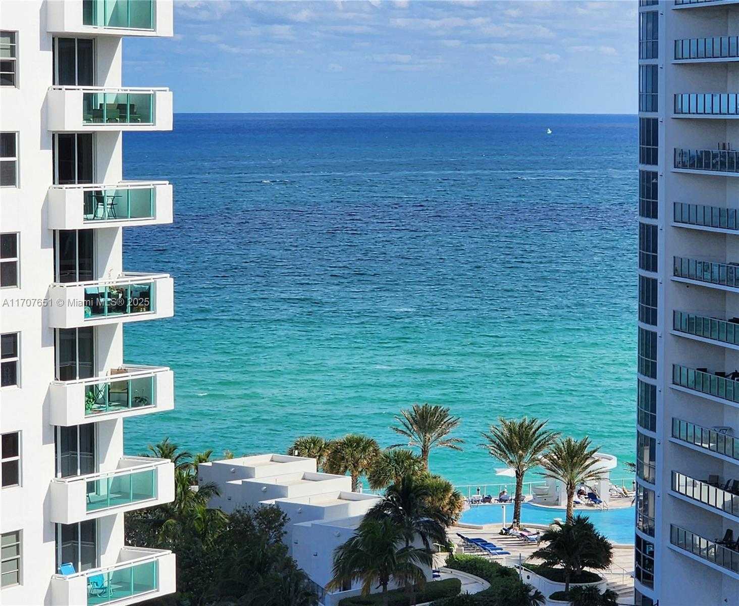 Small Image of 3000 SOUTH OCEAN DR #1206, Hollywood Number 30