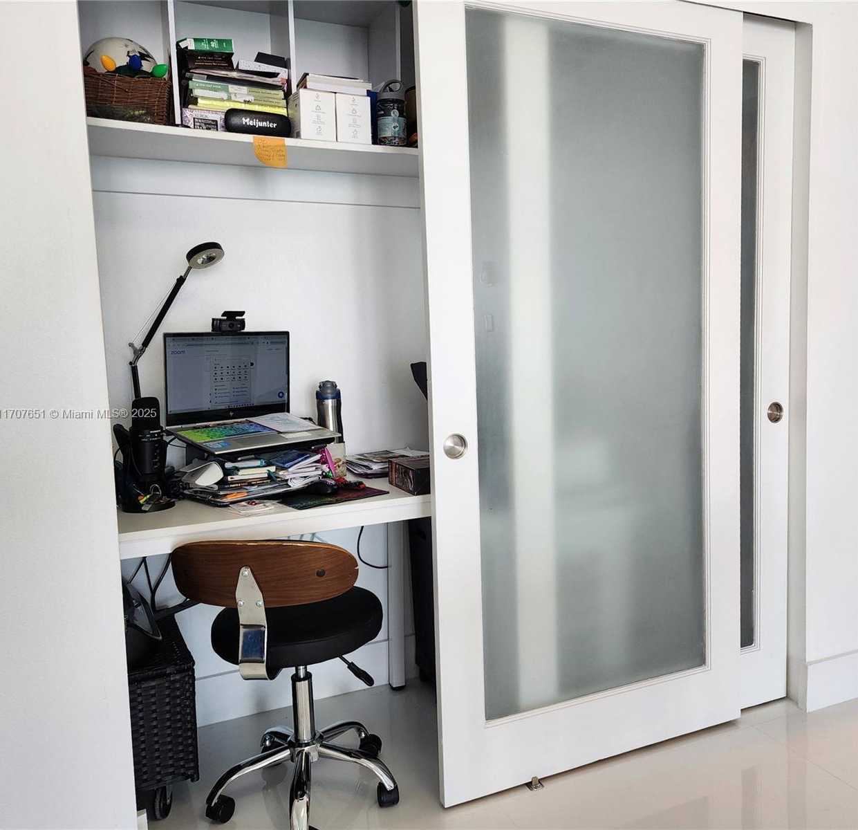 Small Image of 3000 SOUTH OCEAN DR #1206, Hollywood Number 31