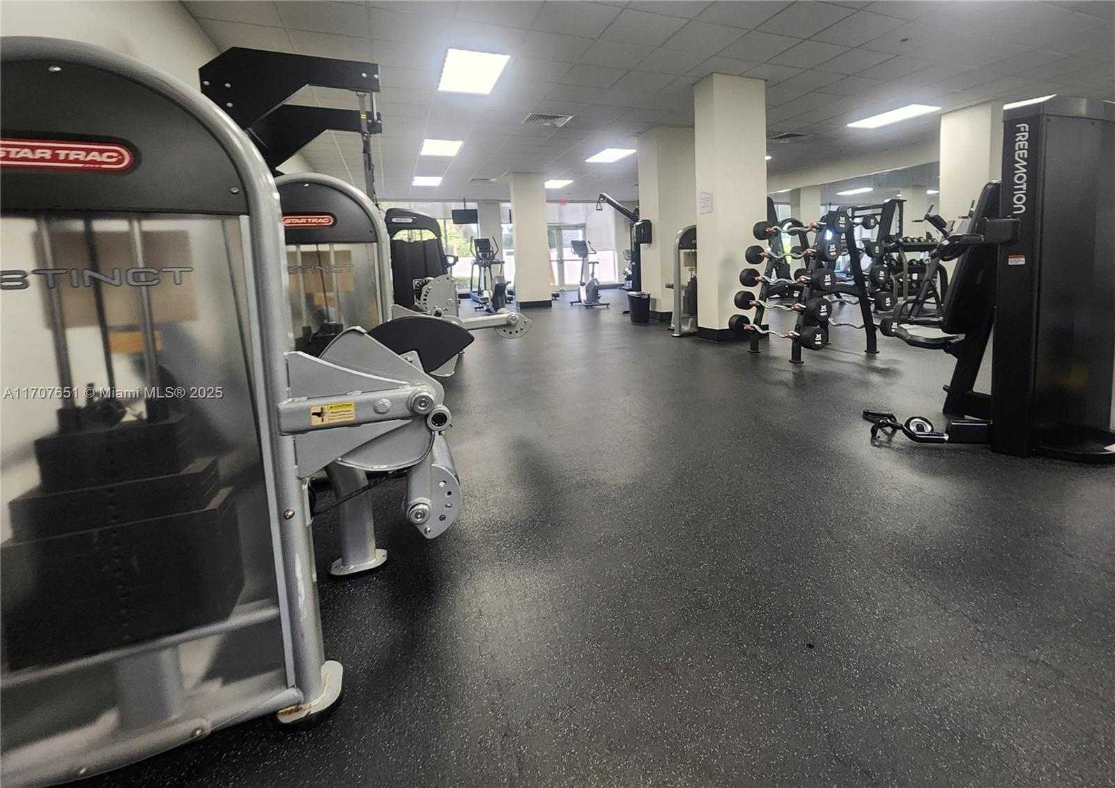 Small Image of 3000 SOUTH OCEAN DR #1206, Hollywood Number 56