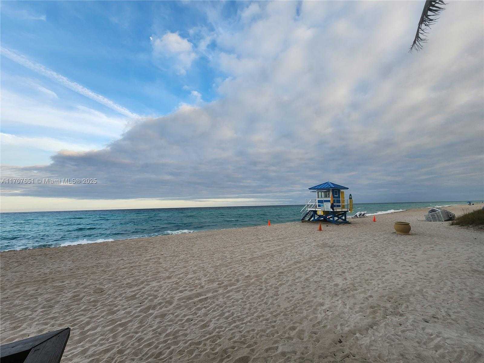 Small Image of 3000 SOUTH OCEAN DR #1206, Hollywood Number 66