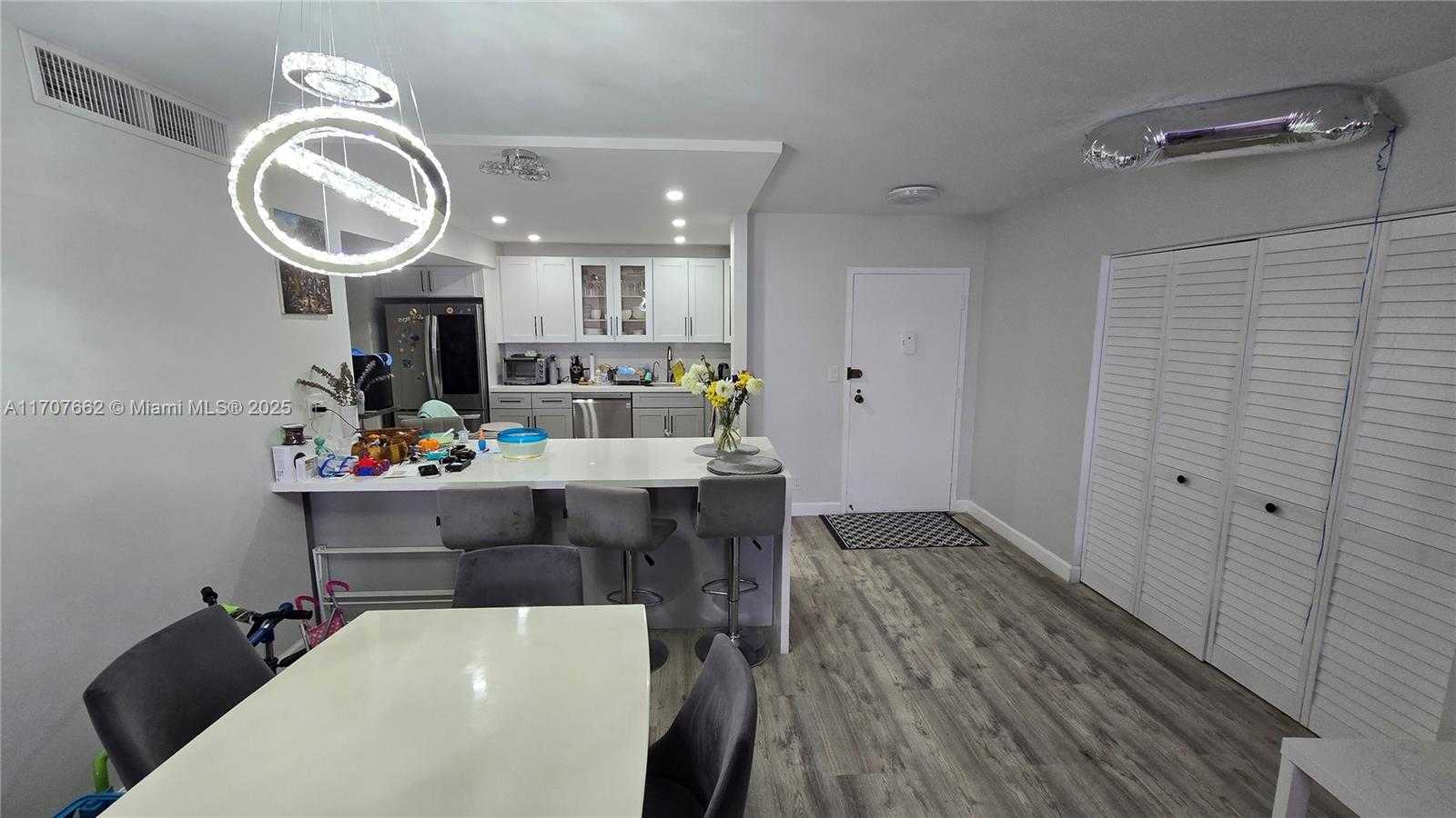 Small Image of 2500 PARKVIEW DR #2312, Hallandale Beach Number 24