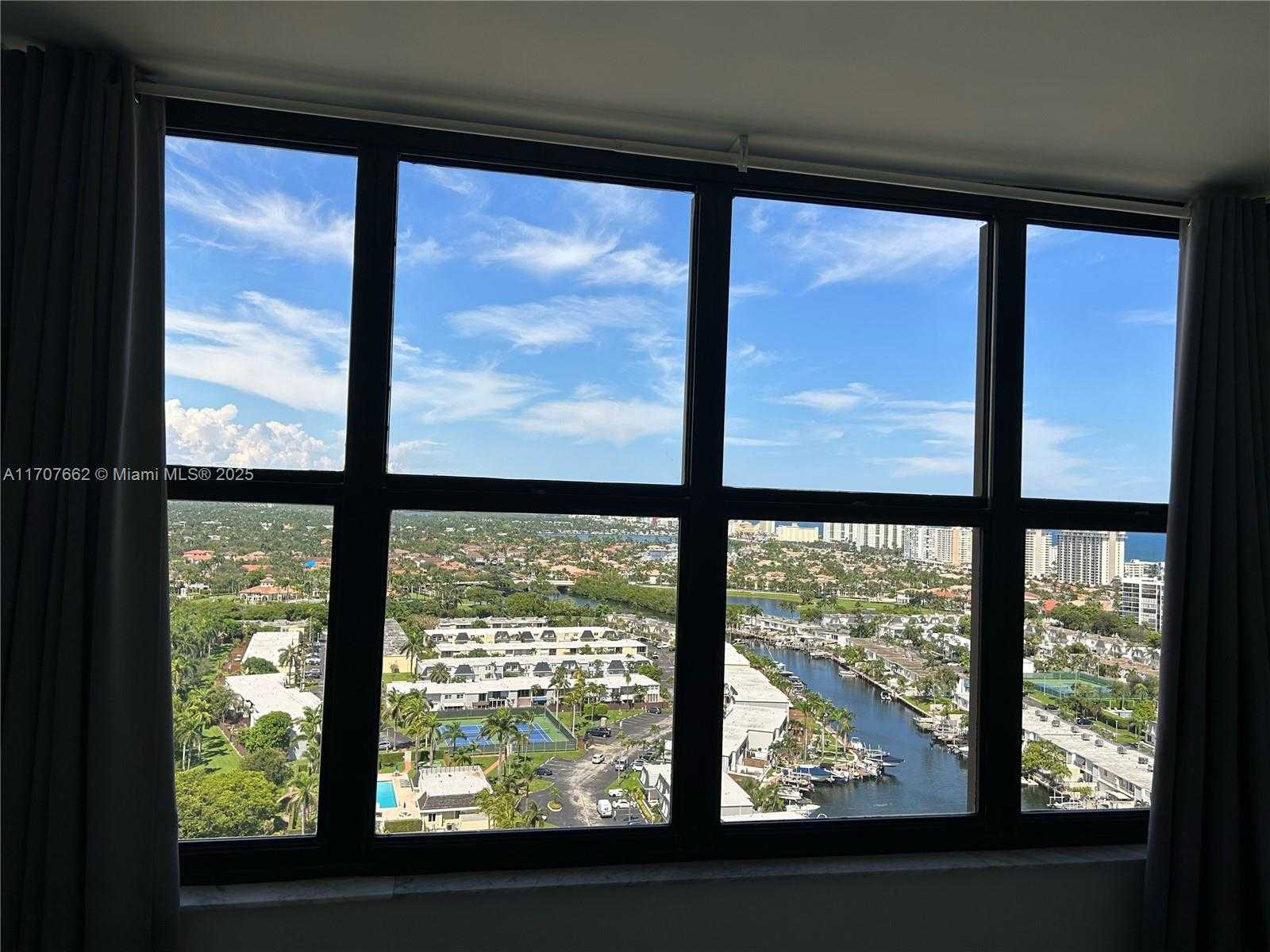 Small Image of 2500 PARKVIEW DR #2312, Hallandale Beach Number 35