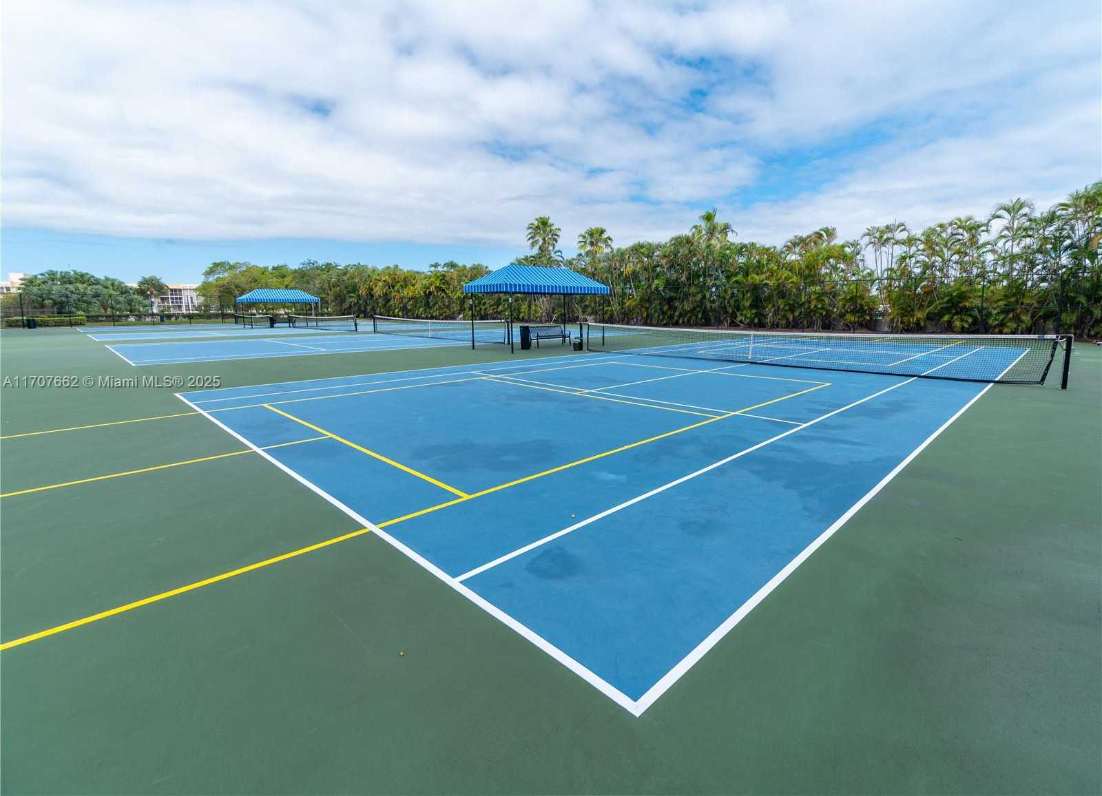 Small Image of 2500 PARKVIEW DR #2312, Hallandale Beach Number 9