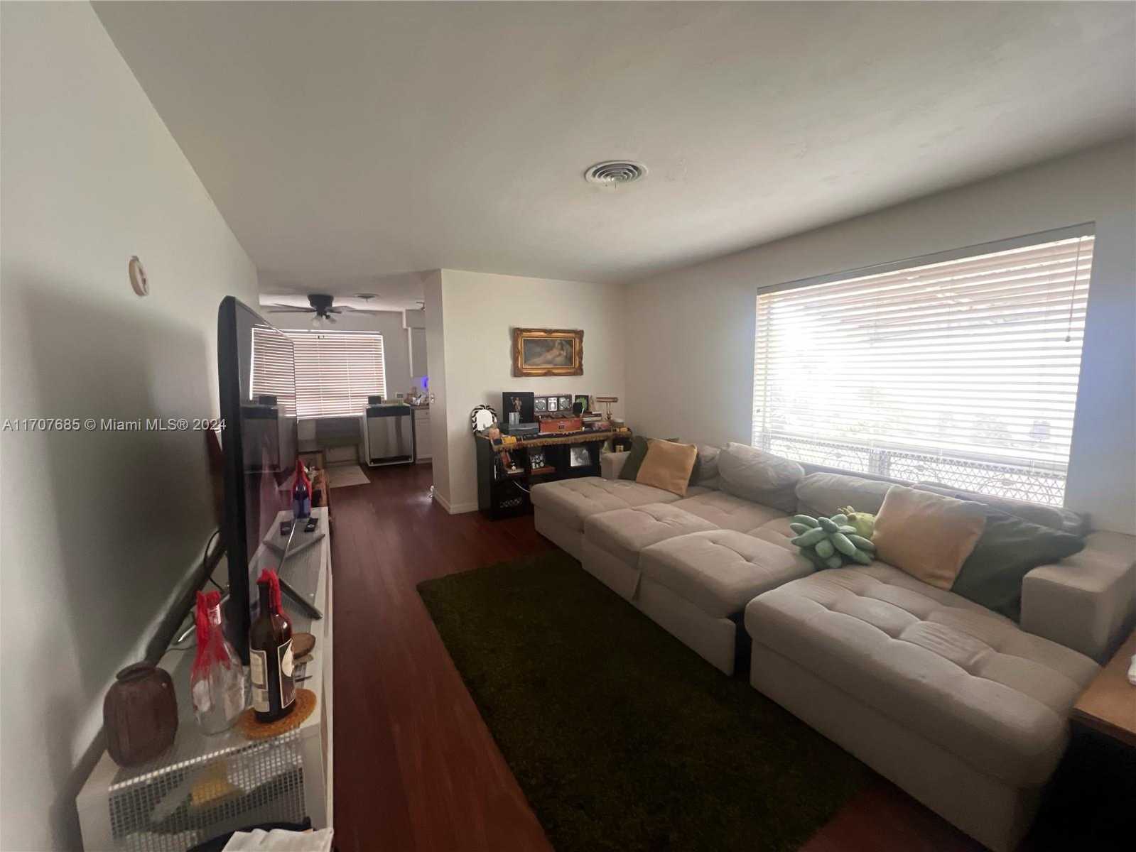 Small Image of 3600 JACKSON ST #8, Hollywood Number 13