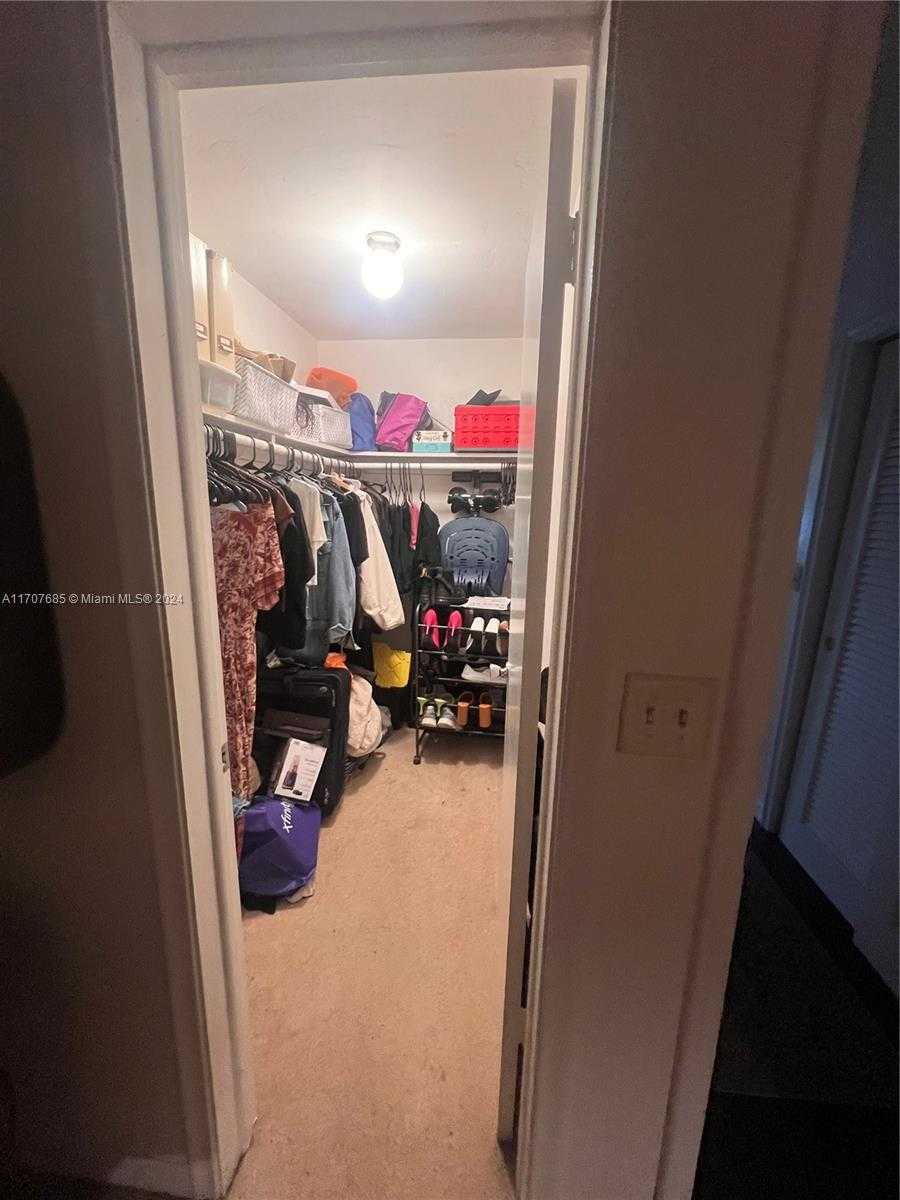 Small Image of 3600 JACKSON ST #8, Hollywood Number 16