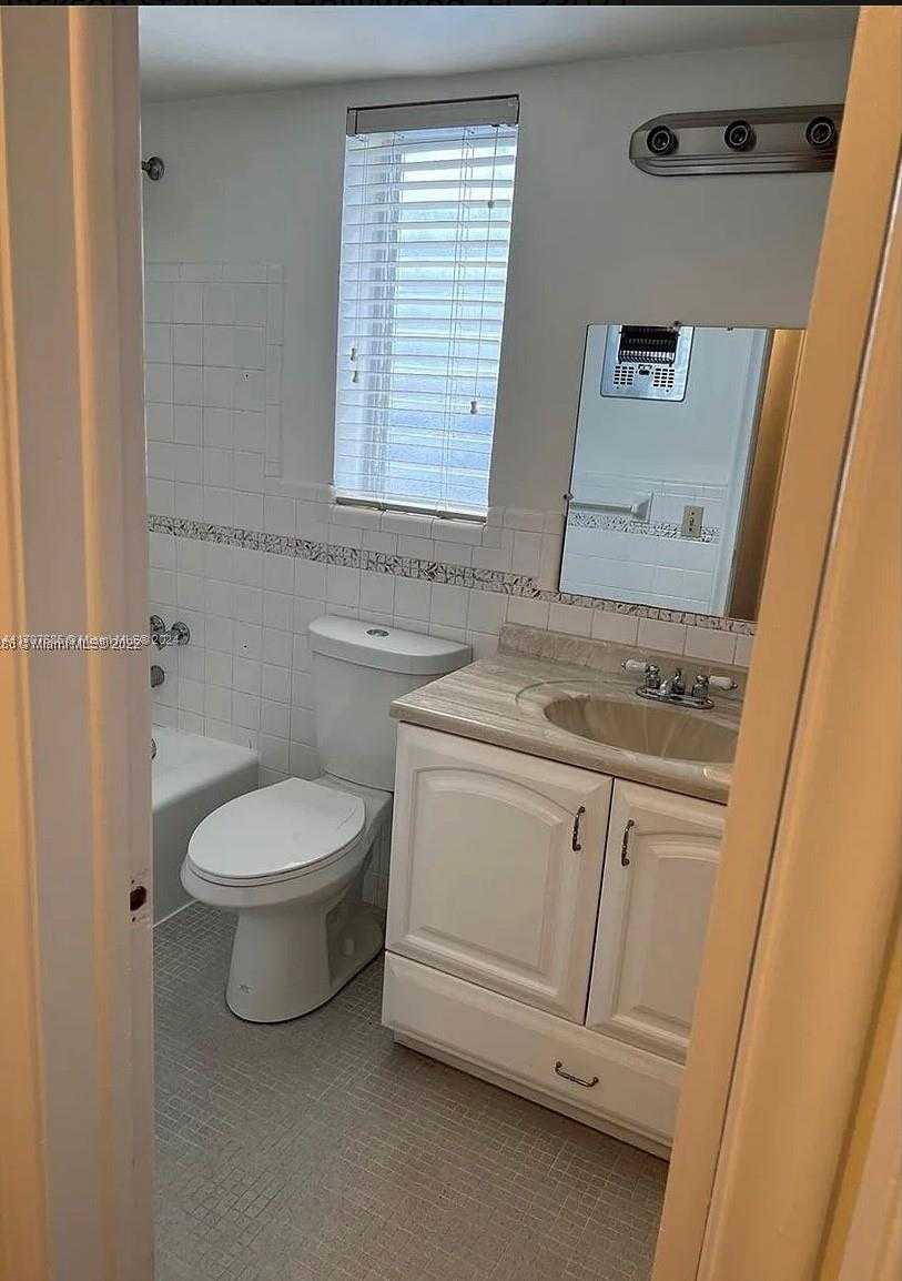 Small Image of 3600 JACKSON ST #8, Hollywood Number 6