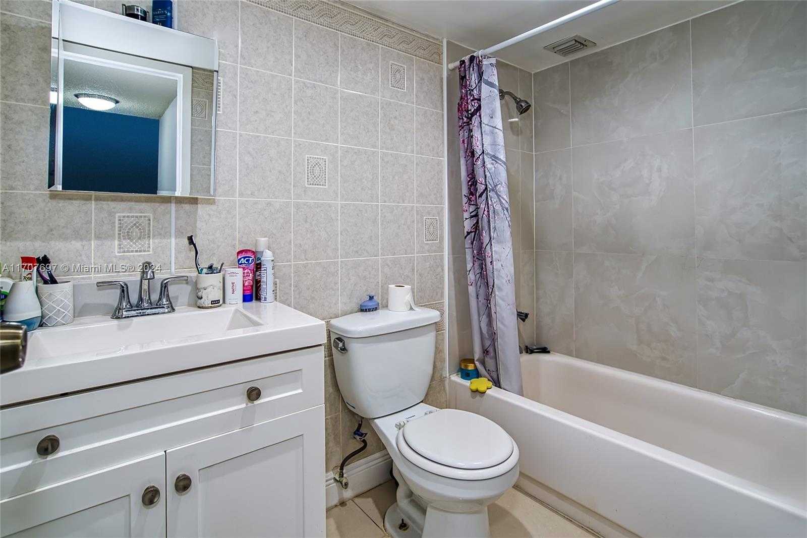 Small Image of 200 172ND ST #308, Sunny Isles Beach Number 13