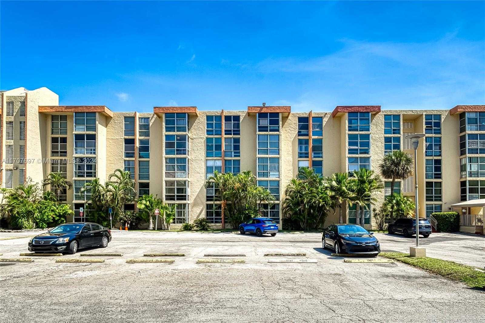 Small Image of 200 172ND ST #308, Sunny Isles Beach Number 19