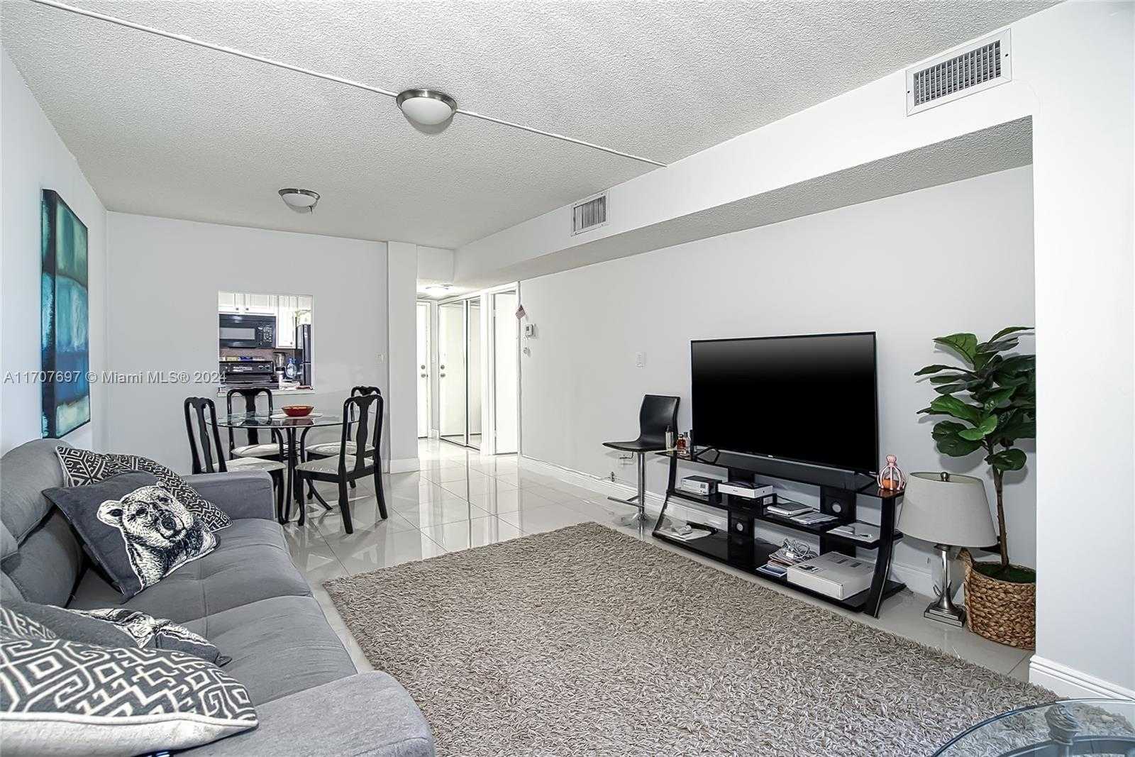 Small Image of 200 172ND ST #308, Sunny Isles Beach Number 9