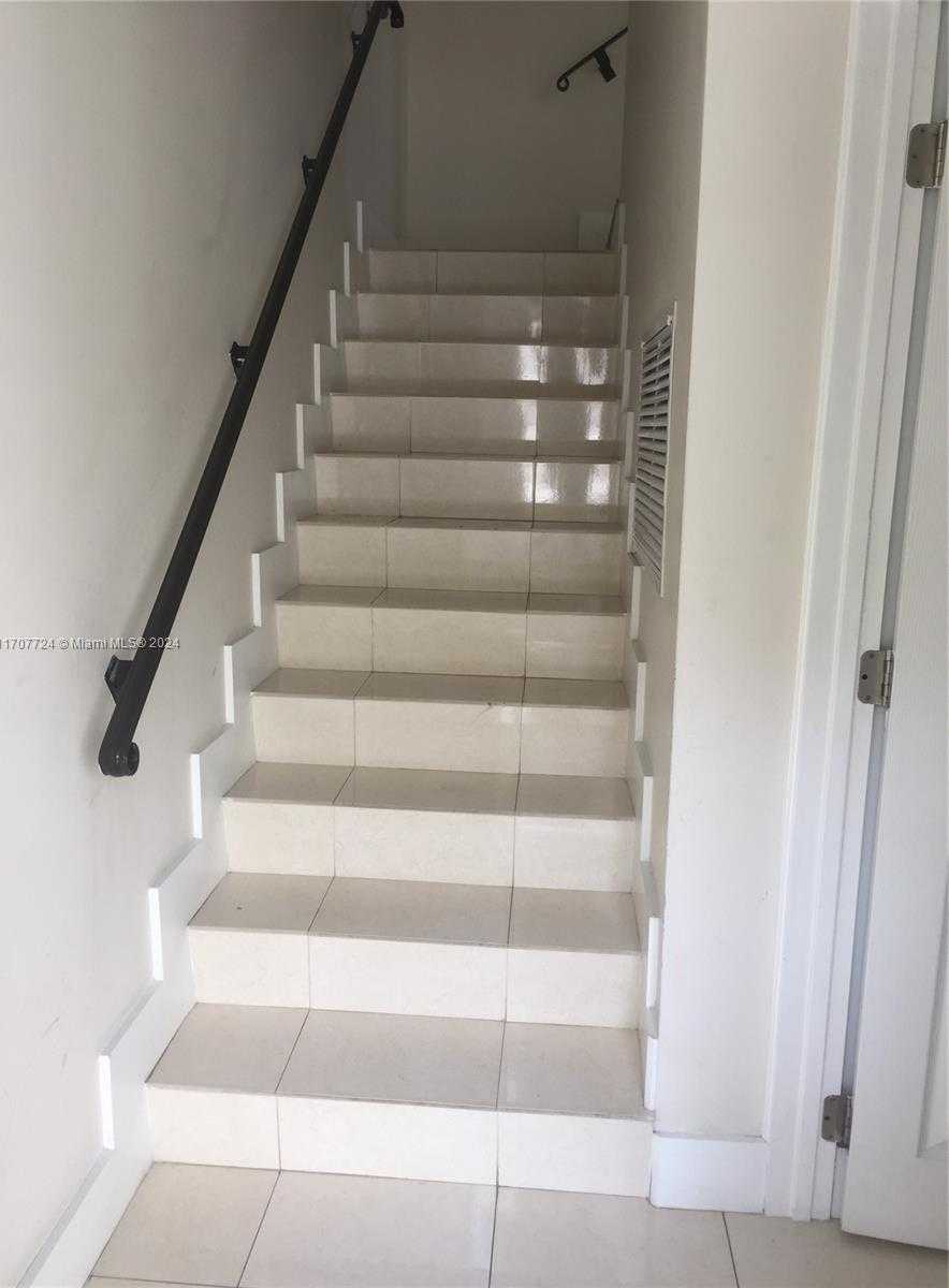 Small Image of 2700 NORTH EAST 184TH TER #126, Aventura Number 7