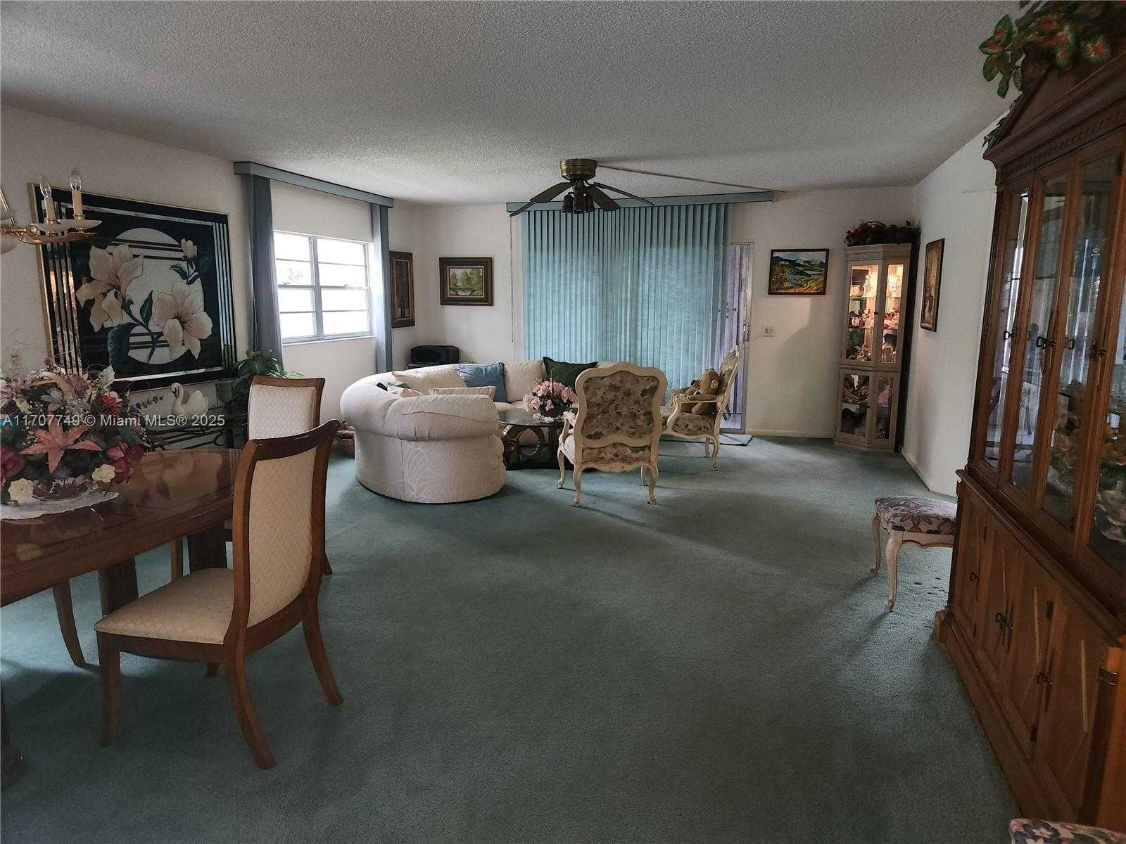 Small Image of 12600 SOUTH WEST 5TH CT #301L, Pembroke Pines Number 3