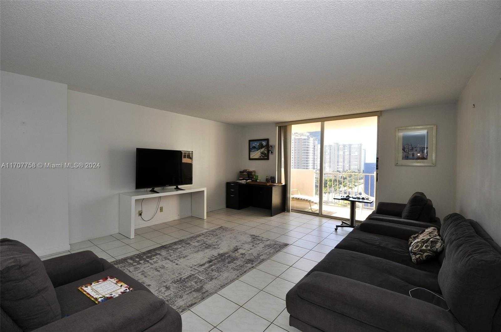 Small Image of 1865 SOUTH OCEAN DR #10F, Hallandale Beach Number 13