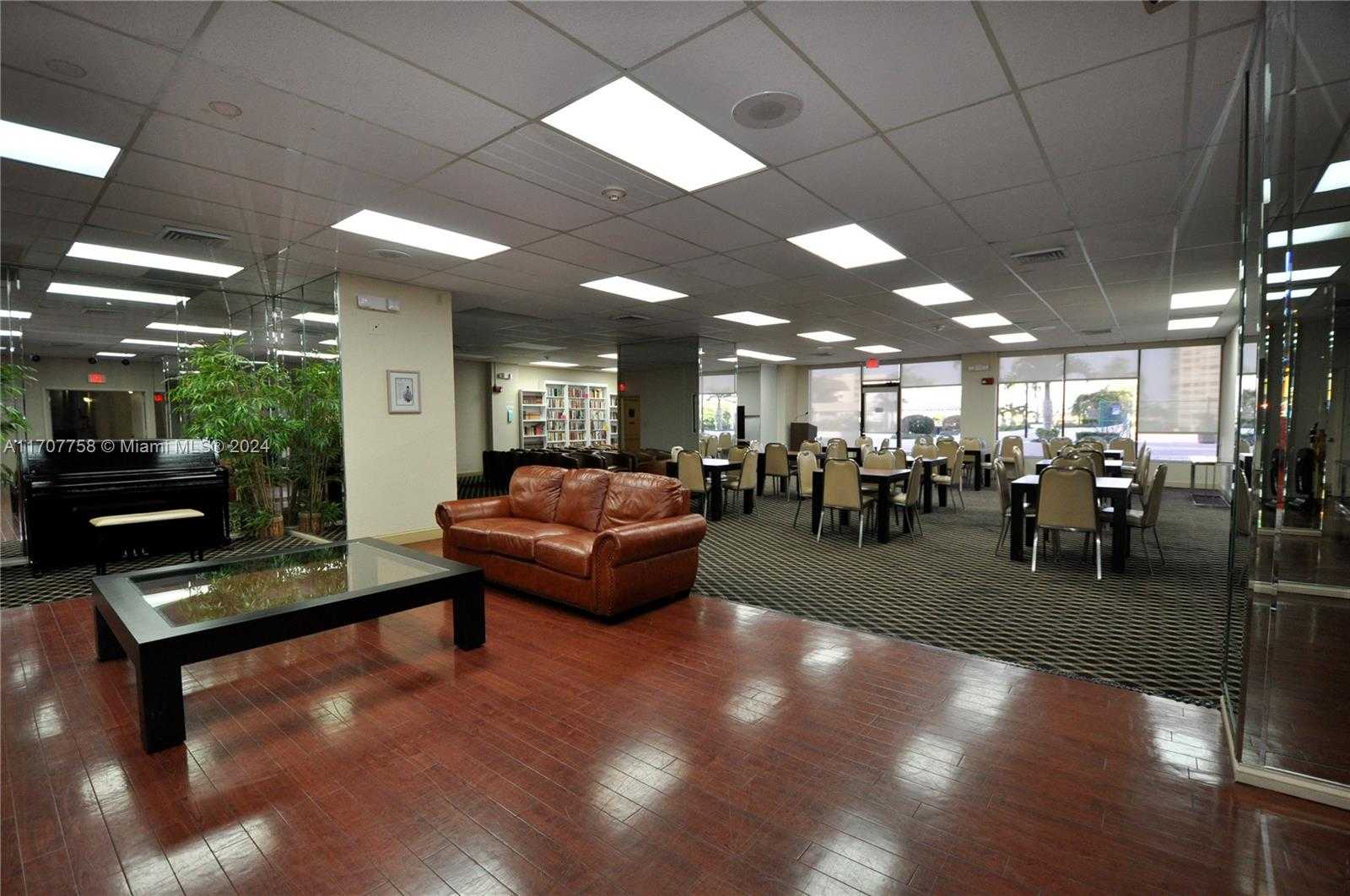 Small Image of 1865 SOUTH OCEAN DR #10F, Hallandale Beach Number 27