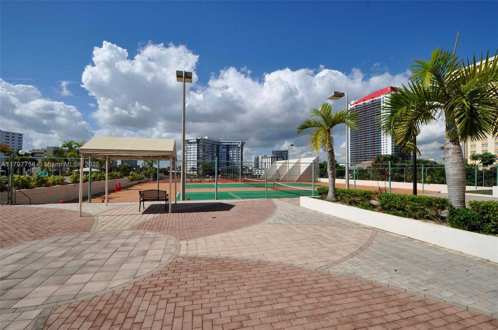 Small Image of 1865 SOUTH OCEAN DR #10F, Hallandale Beach Number 32