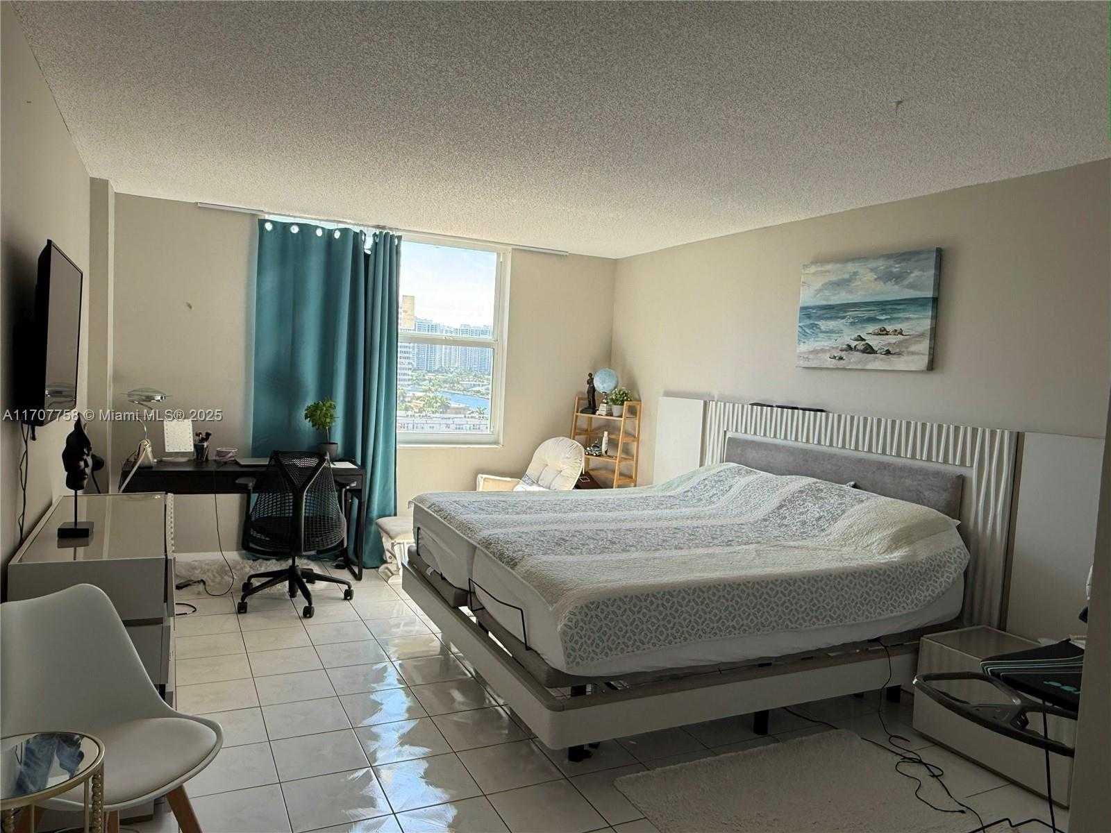 Small Image of 1865 SOUTH OCEAN DR #10F, Hallandale Beach Number 48