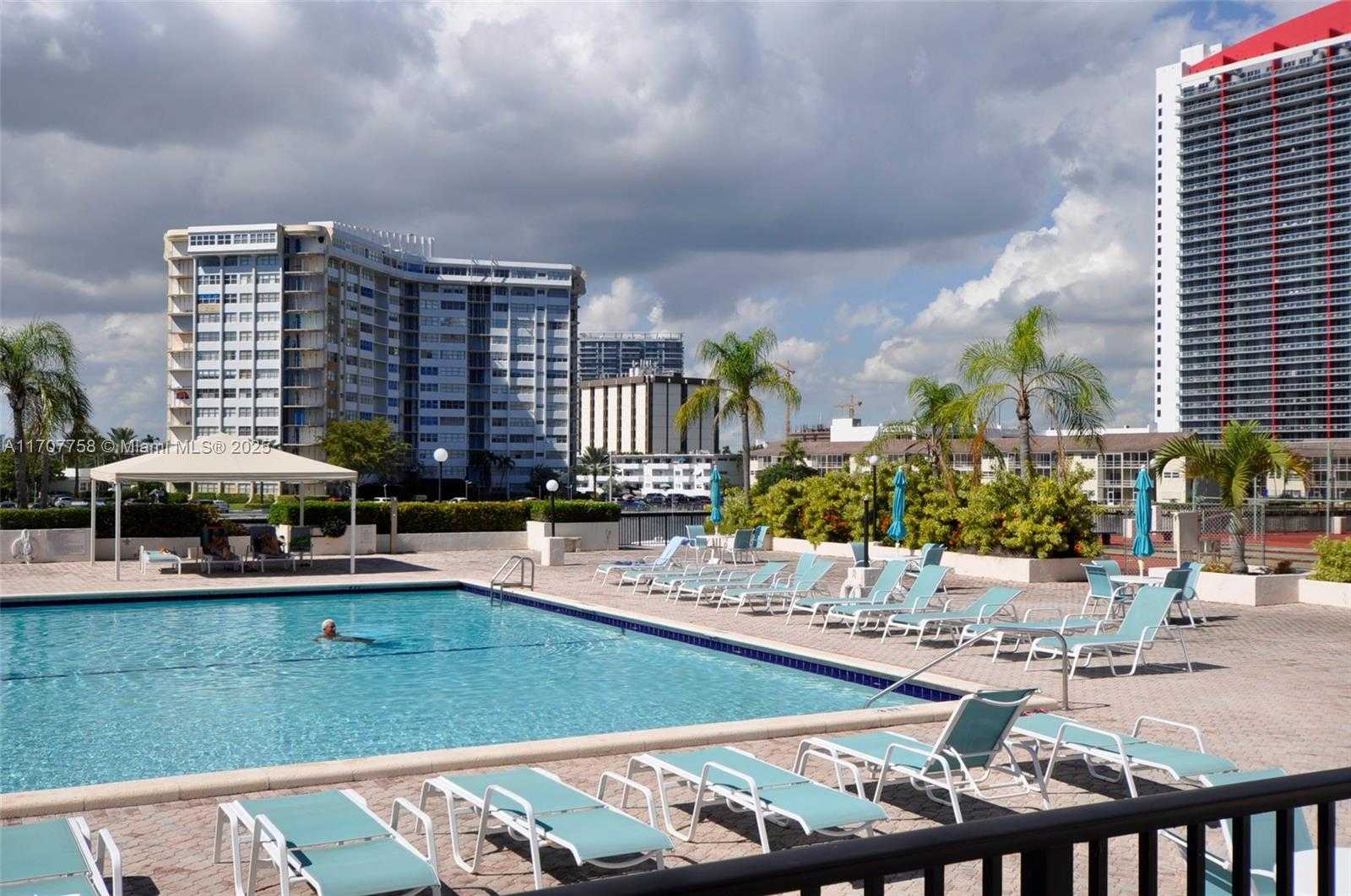 Small Image of 1865 SOUTH OCEAN DR #10F, Hallandale Beach Number 58