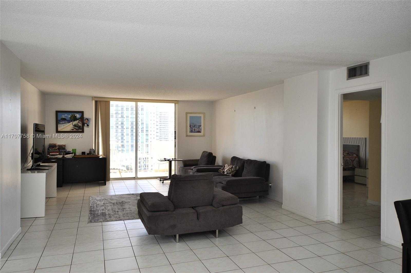Small Image of 1865 SOUTH OCEAN DR #10F, Hallandale Beach Number 7