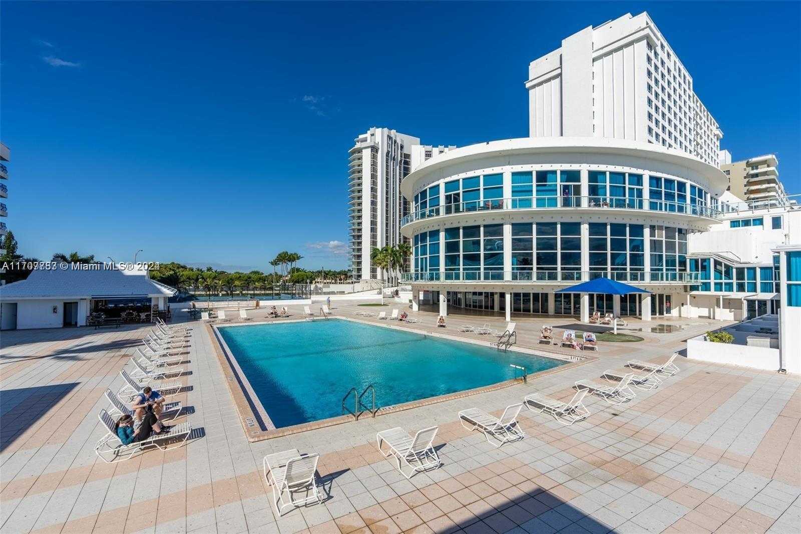 Small Image of 5445 COLLINS AVE #627, Miami Beach Number 11