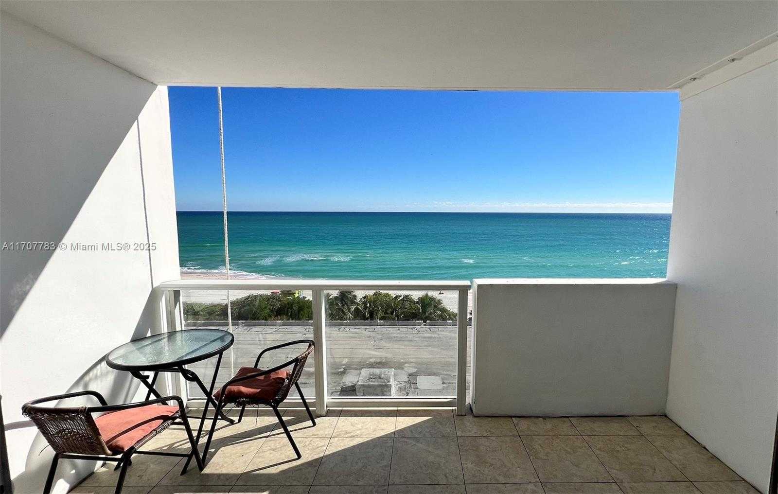 Small Image of 5445 COLLINS AVE #627, Miami Beach Number 5