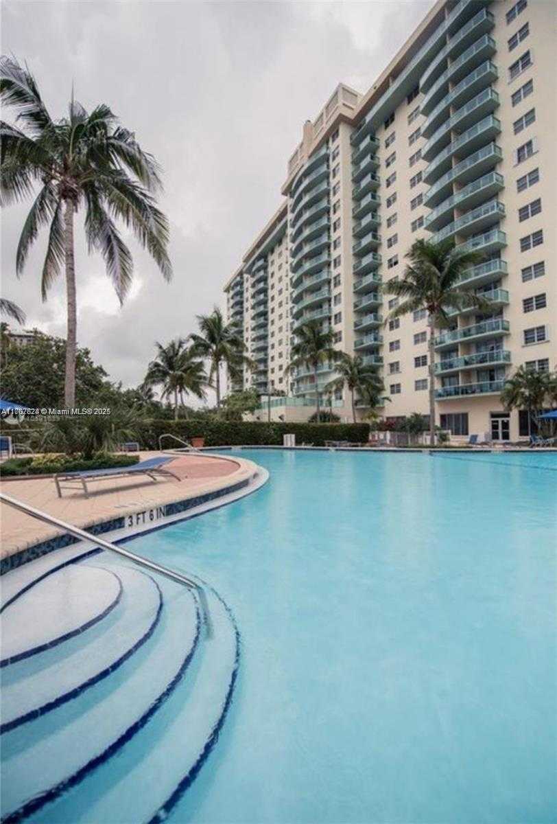 Small Image of 19380 COLLINS AVE #224, Sunny Isles Beach Number 5