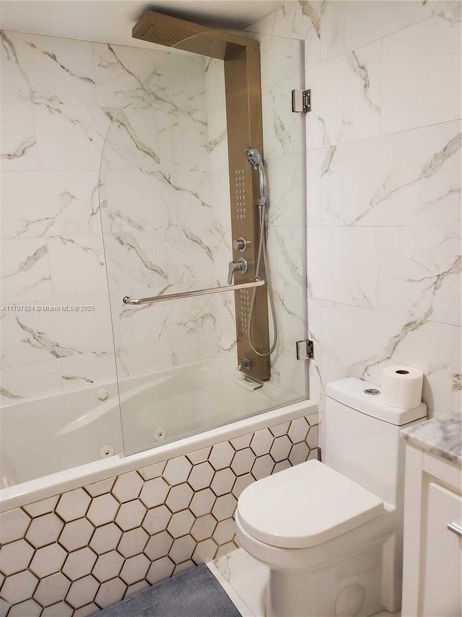 Small Image of 19380 COLLINS AVE #224, Sunny Isles Beach Number 8