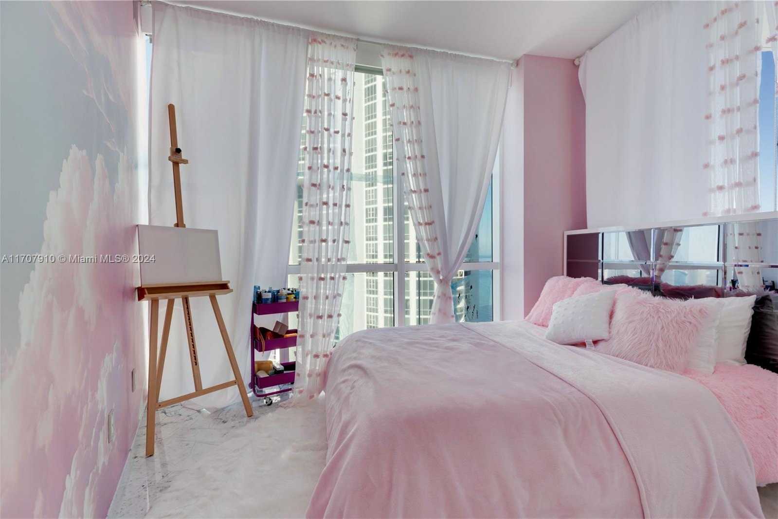 Small Image of 18101 COLLINS AVE #4609, Sunny Isles Beach Number 5